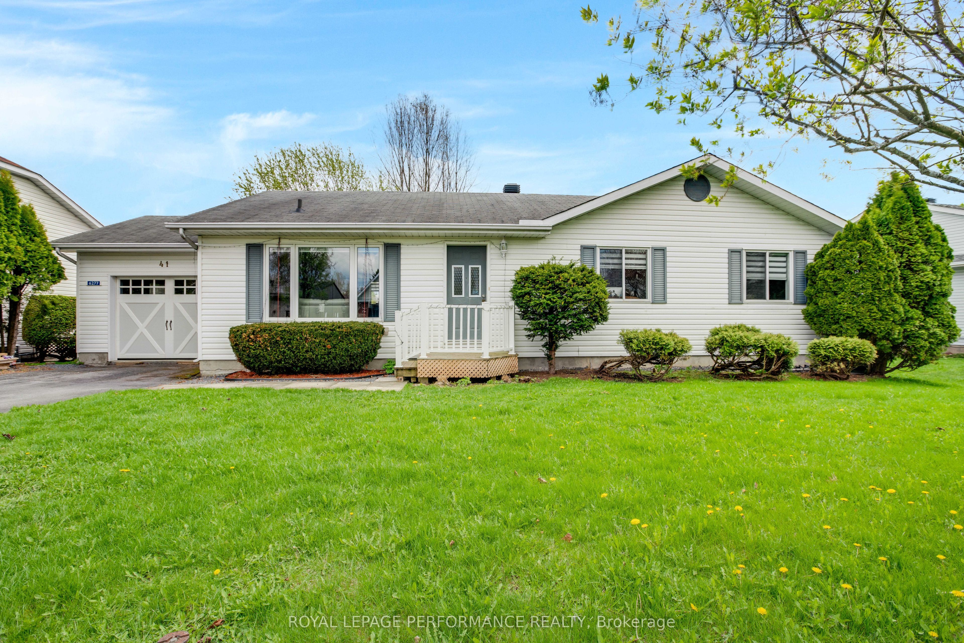 6277 Macrae Court Property Photo 1