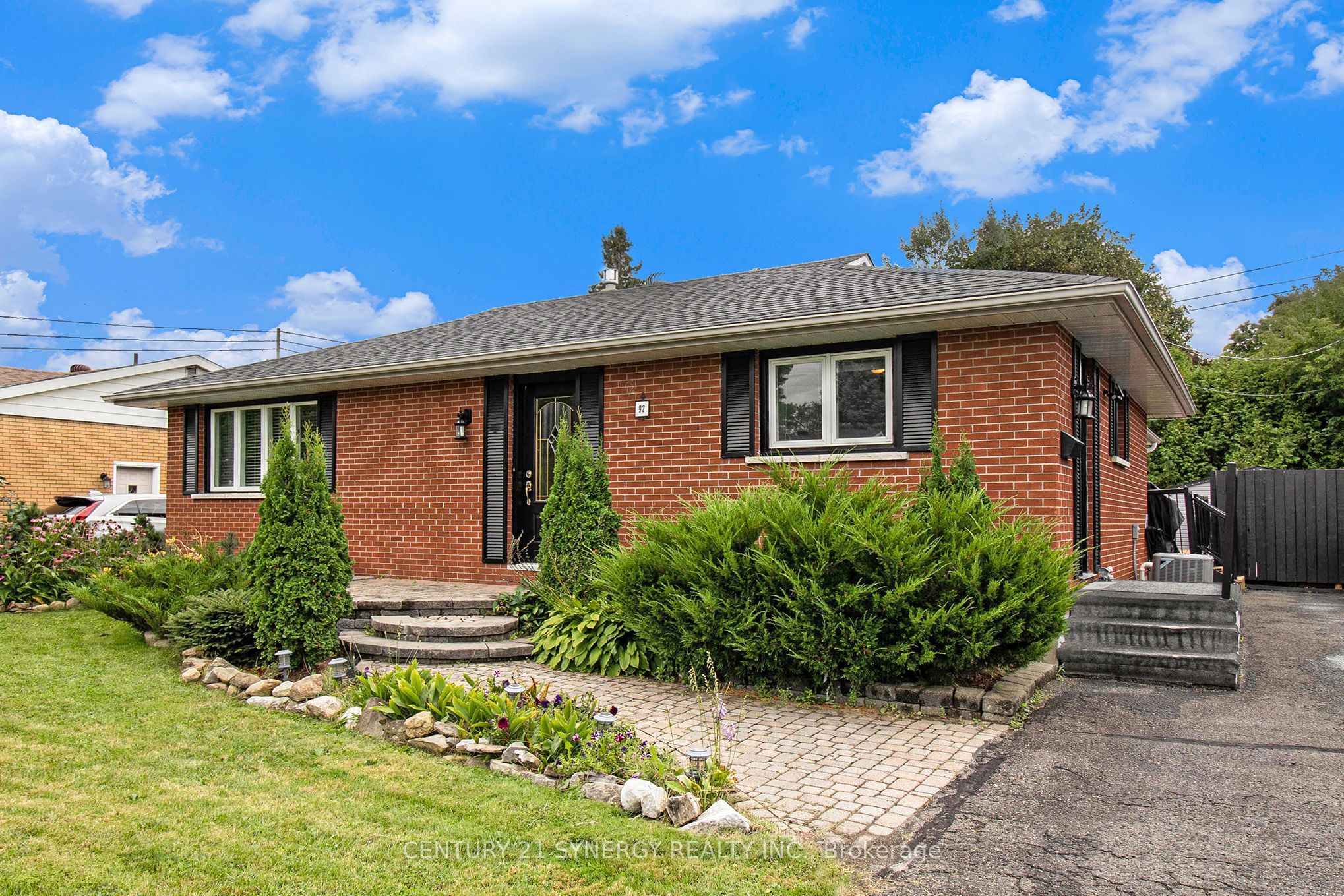 92 Jasper Avenue