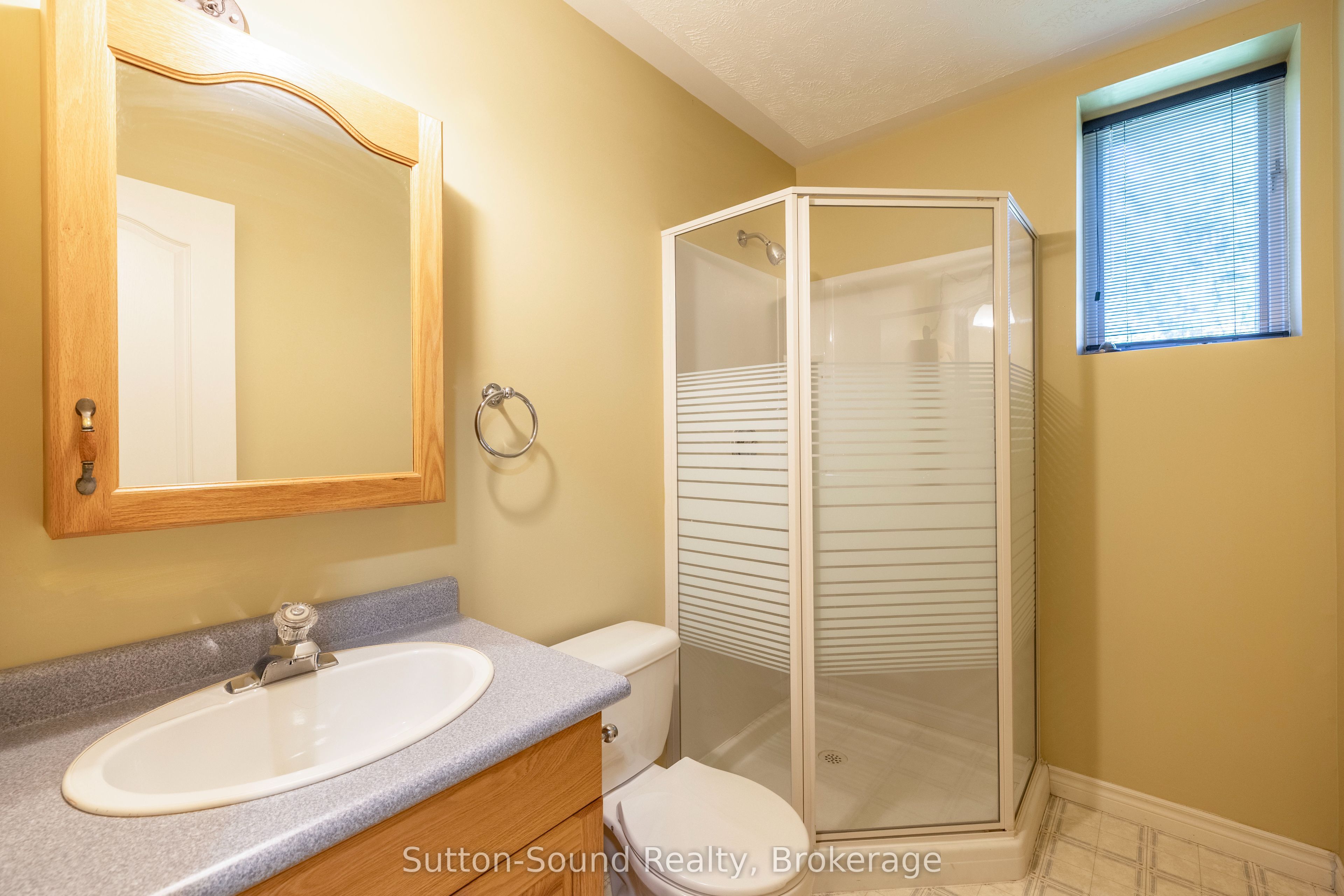 126 Alexandria Street Property Photo 20