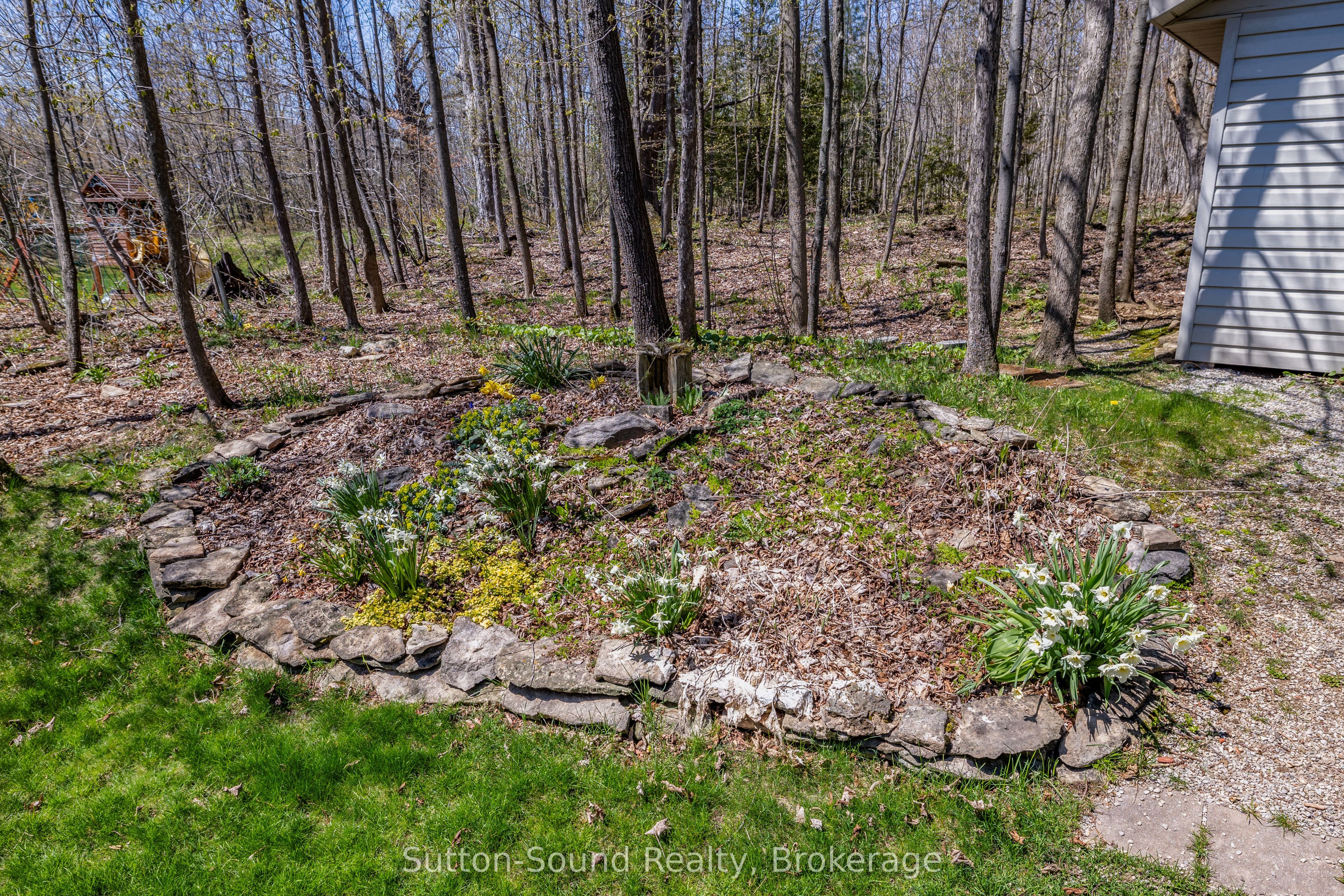 126 Alexandria Street Property Photo 28