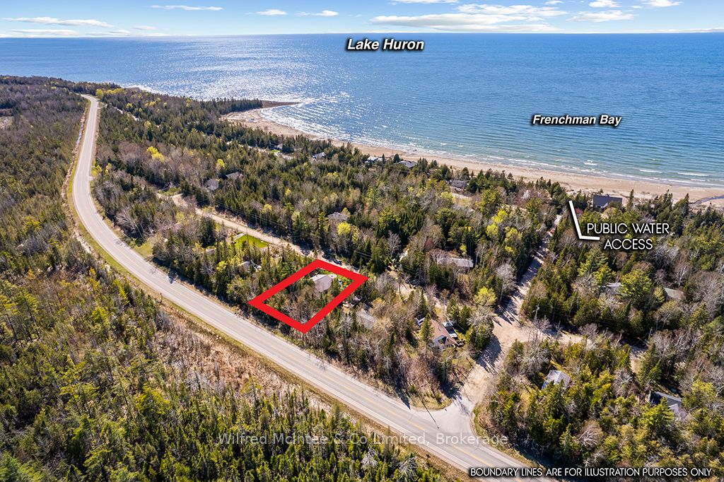 26 Thompson Avenue Property Photo 45