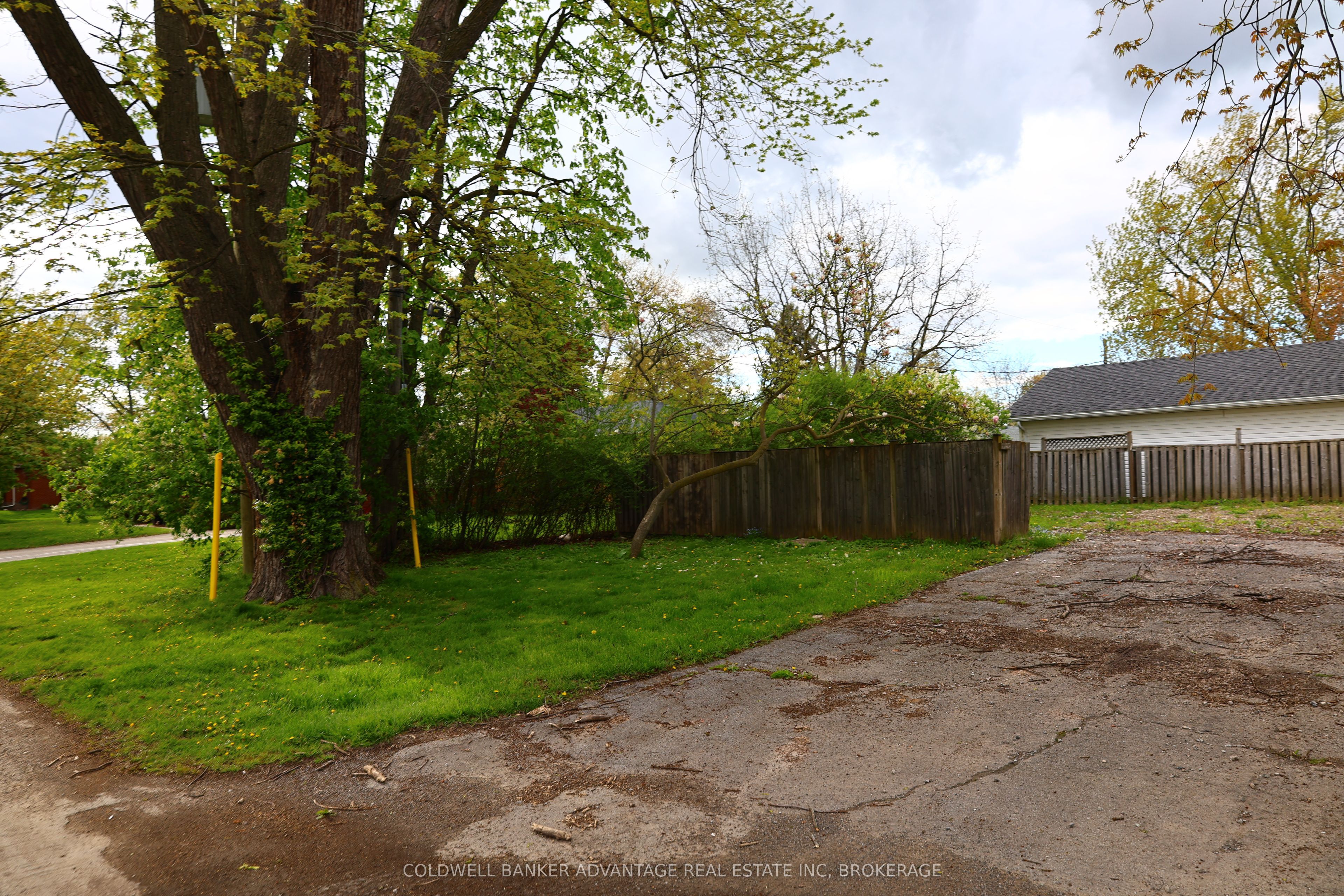 74 Summit Avenue Property Photo 6