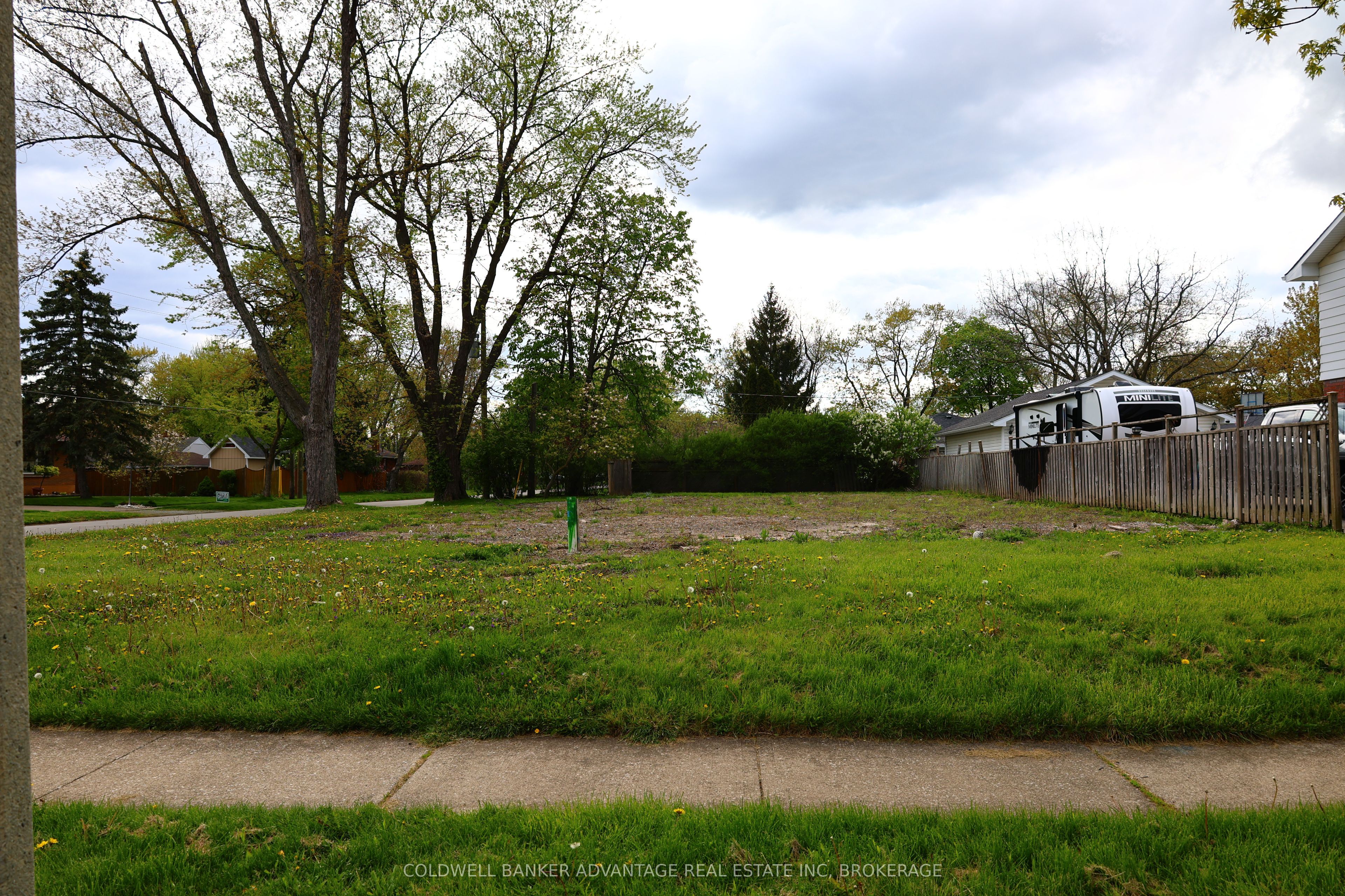 74 Summit Avenue Property Photo 10