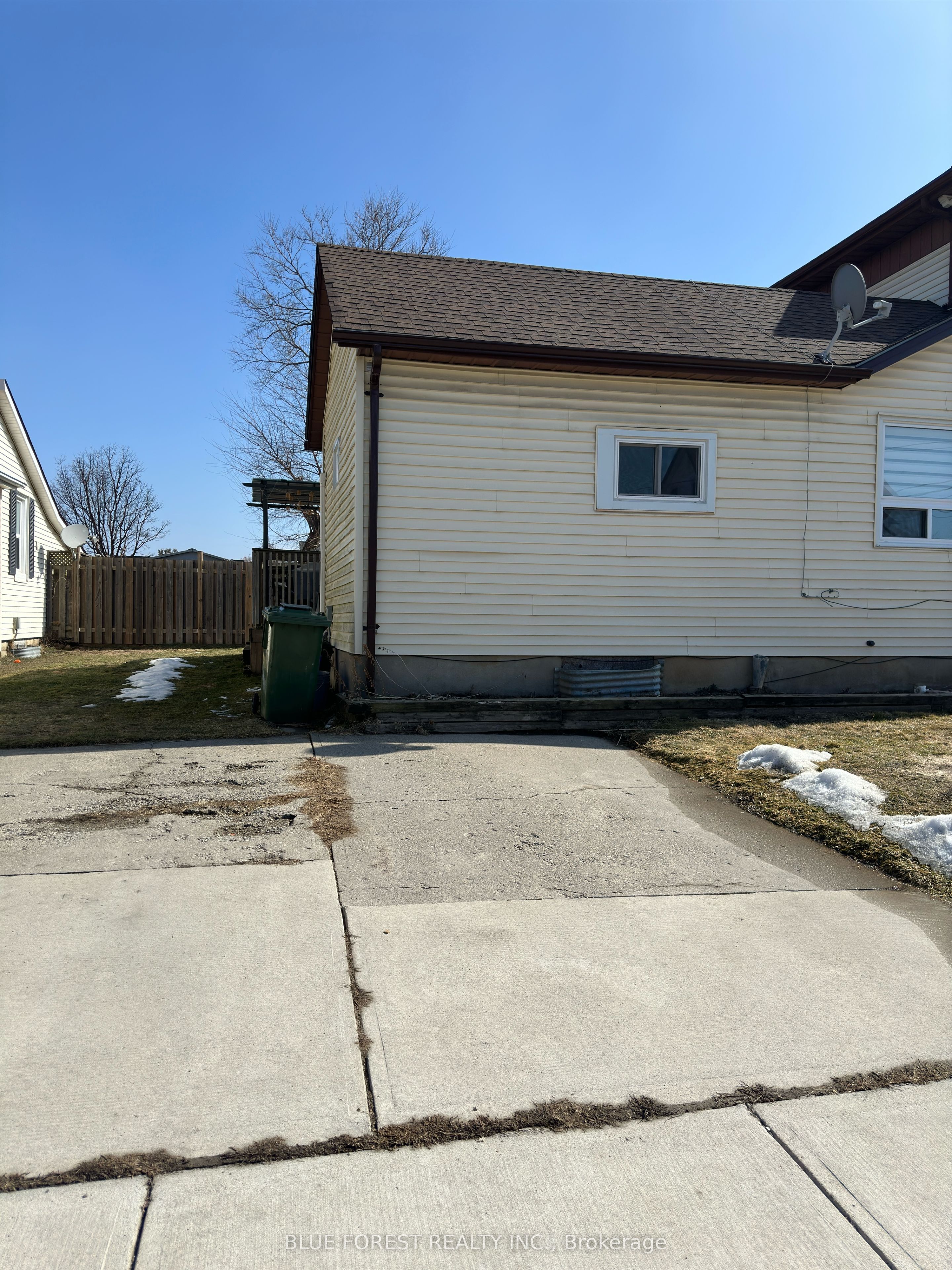23 Barnes Street Property Photo 5