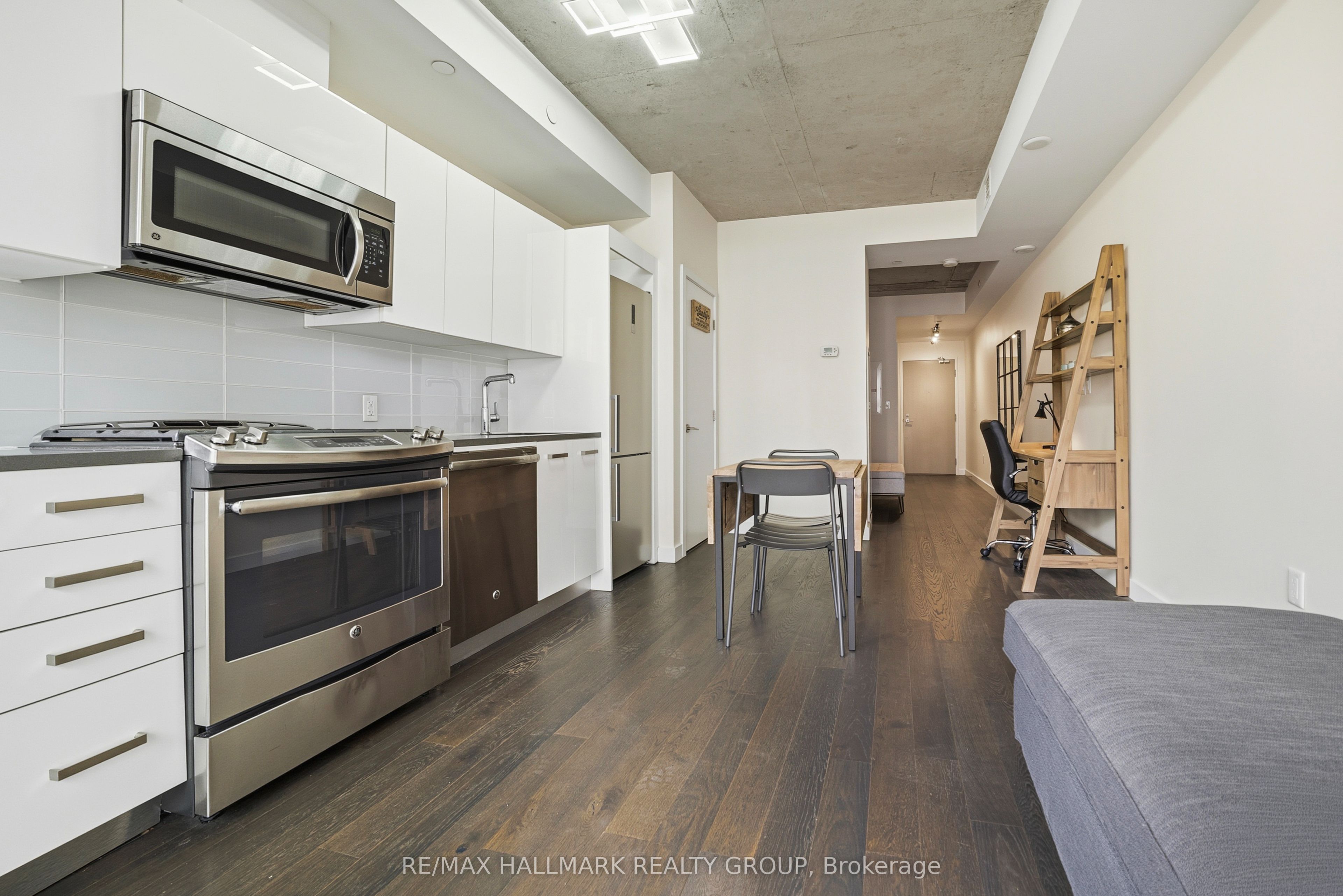 224 Lyon Street N 1009 Property Photo 1
