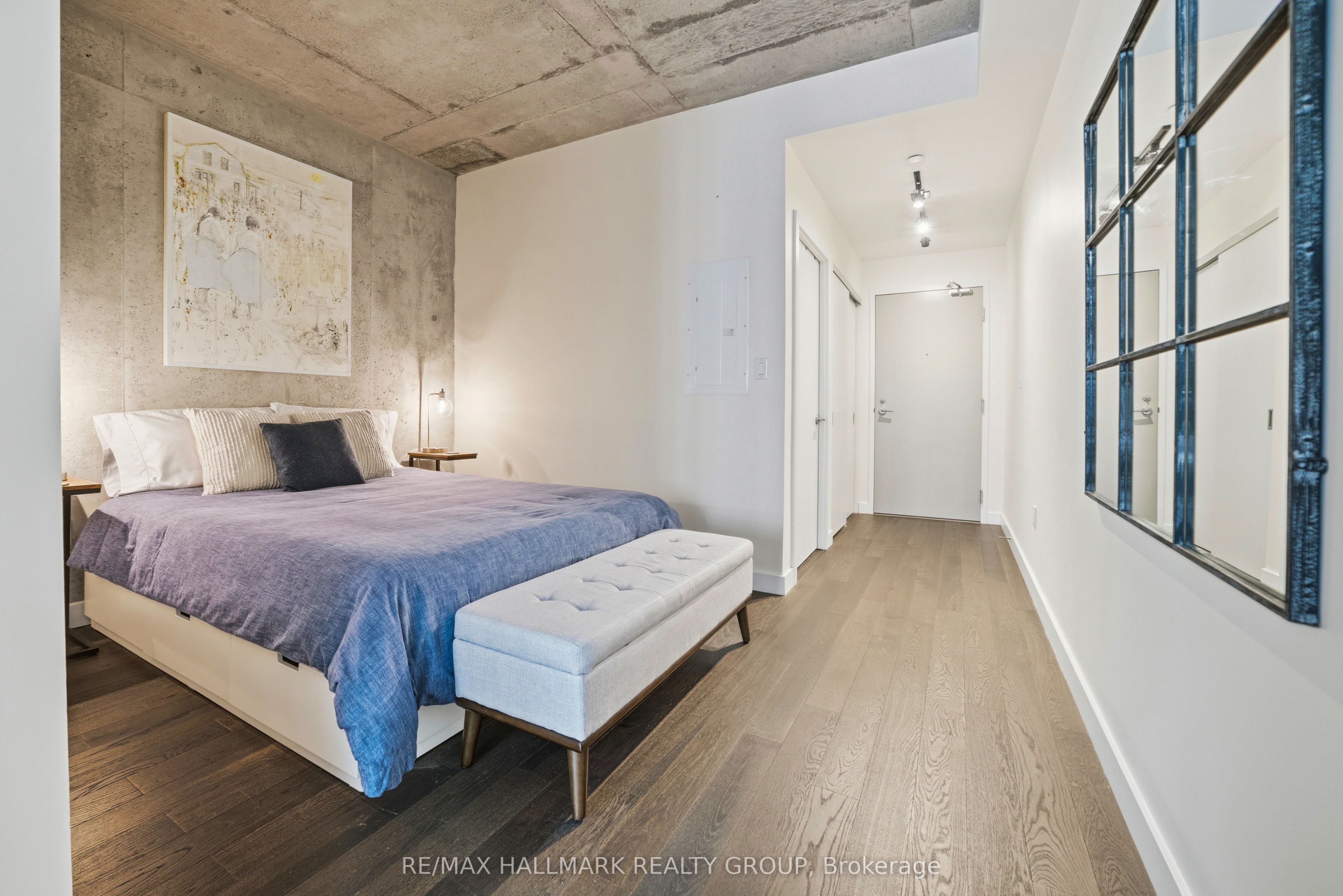 224 Lyon Street N 1009 Property Photo 6