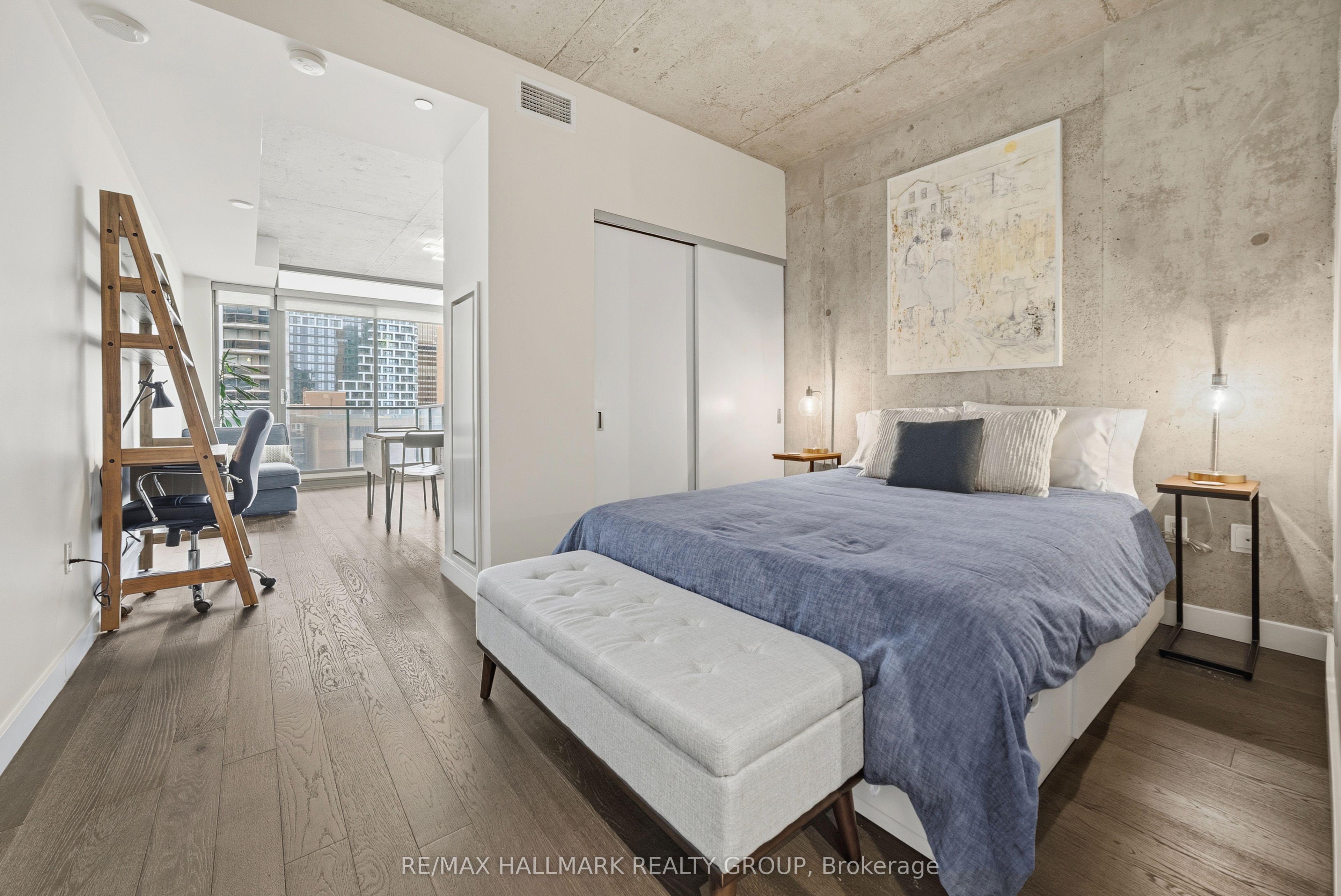 224 Lyon Street N 1009 Property Photo 7