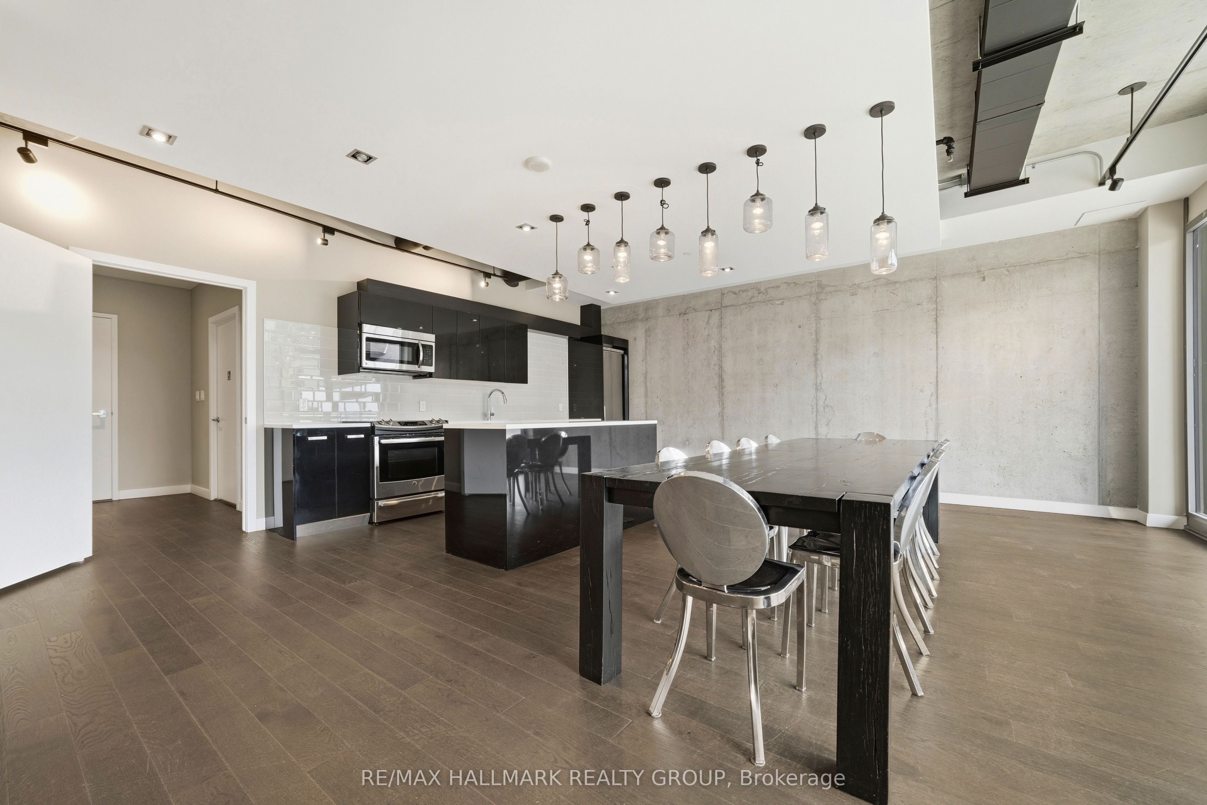 224 Lyon Street N 1009 Property Photo 14