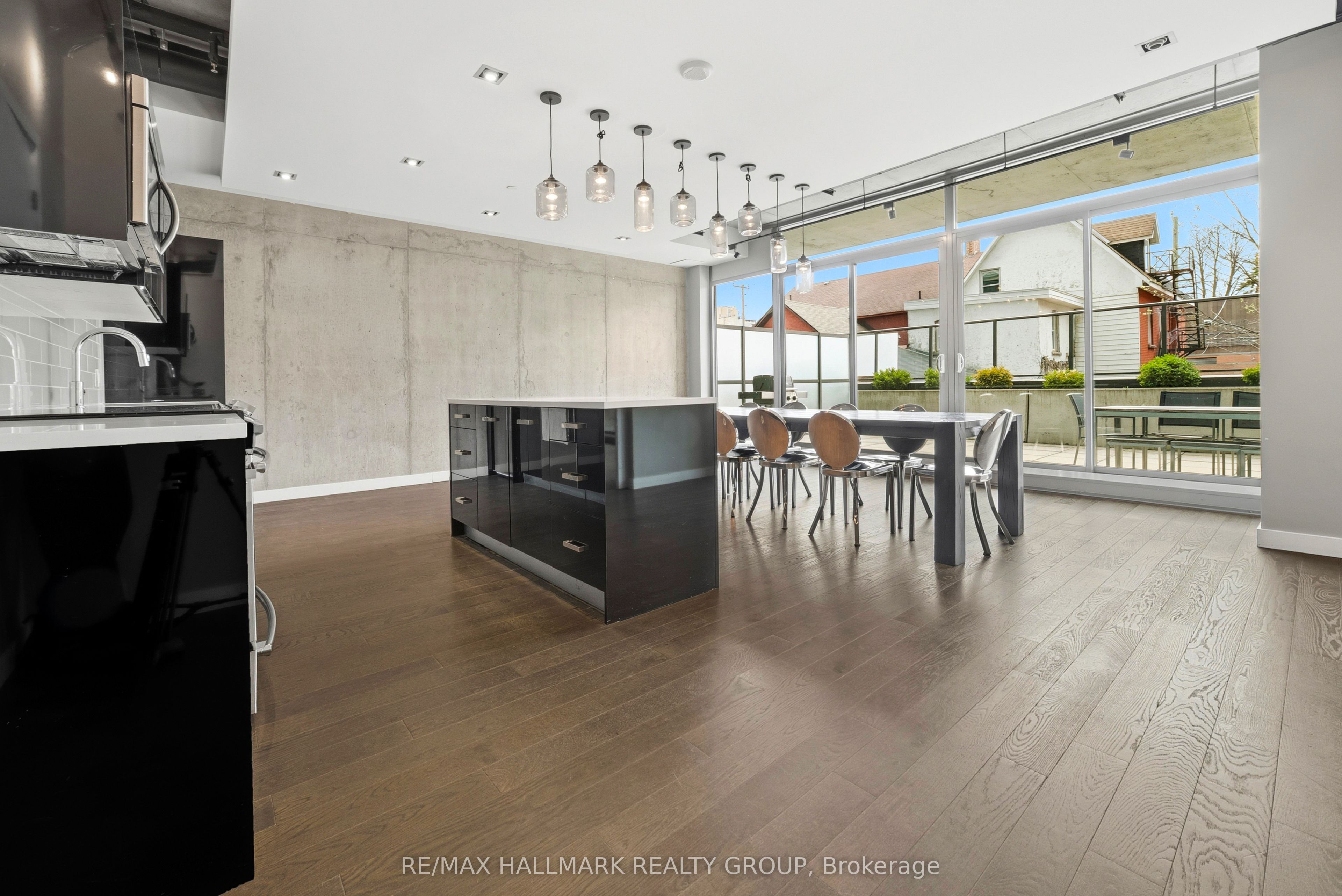 224 Lyon Street N 1009 Property Photo 15