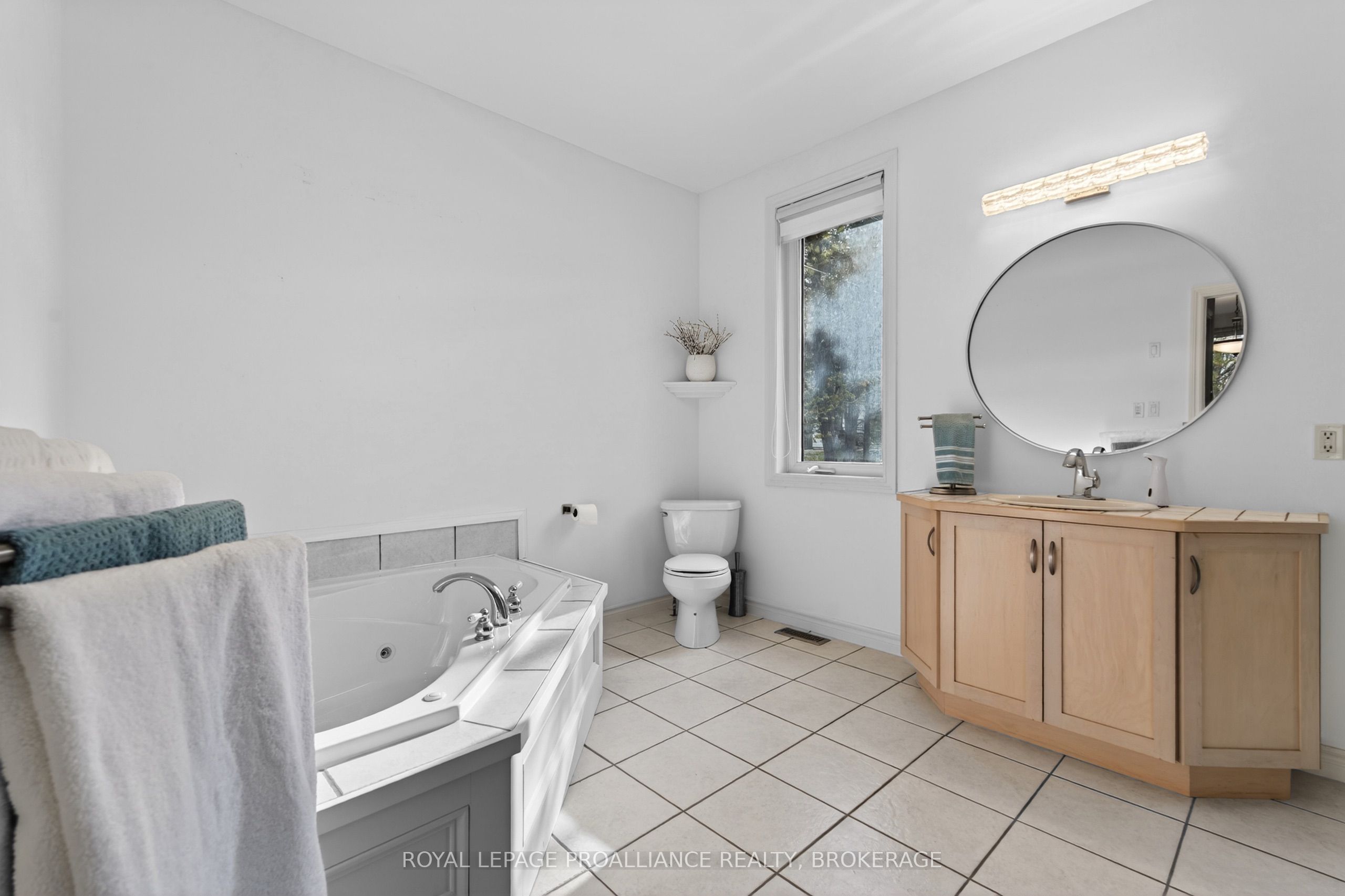 4194c Hiawatha Lane Property Photo 15