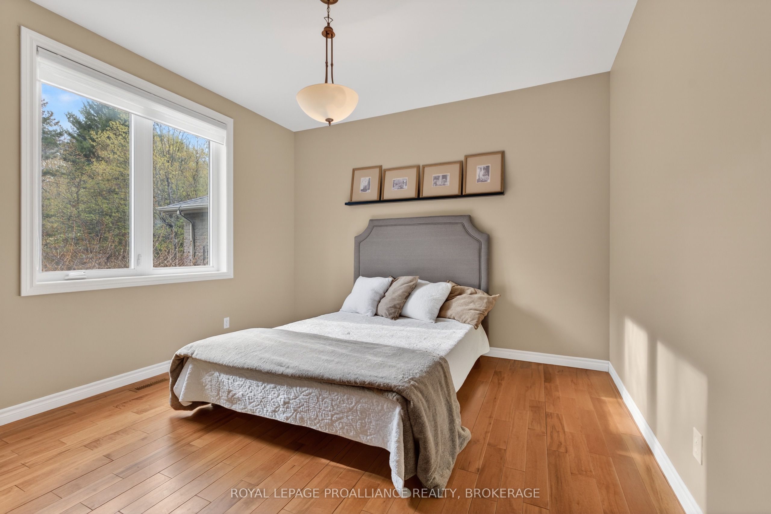 4194c Hiawatha Lane Property Photo 17