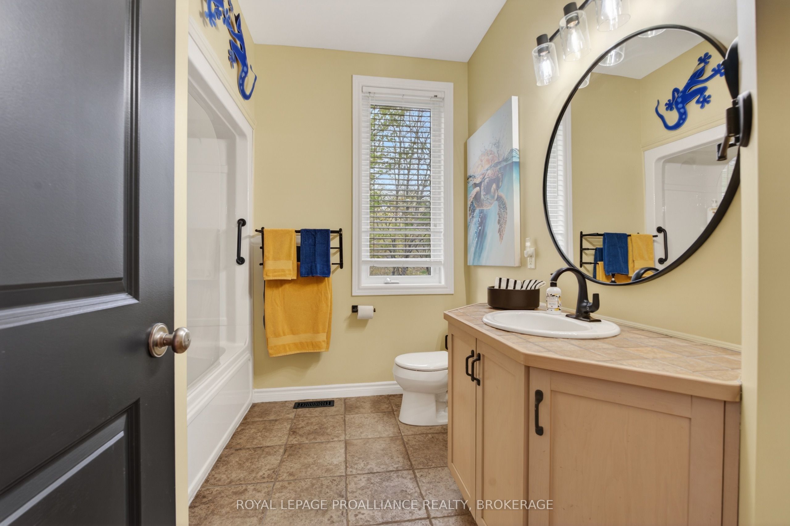 4194c Hiawatha Lane Property Photo 18
