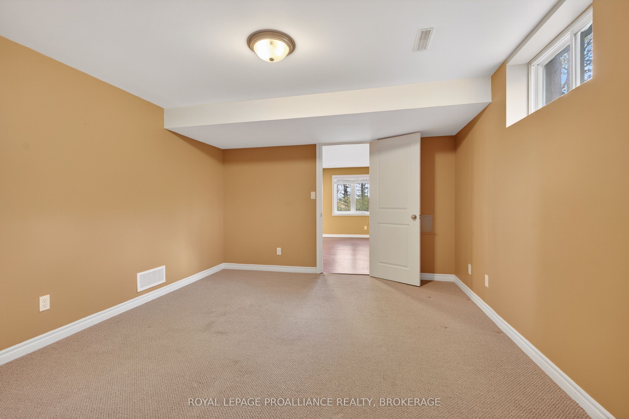 4194c Hiawatha Lane Property Photo 22