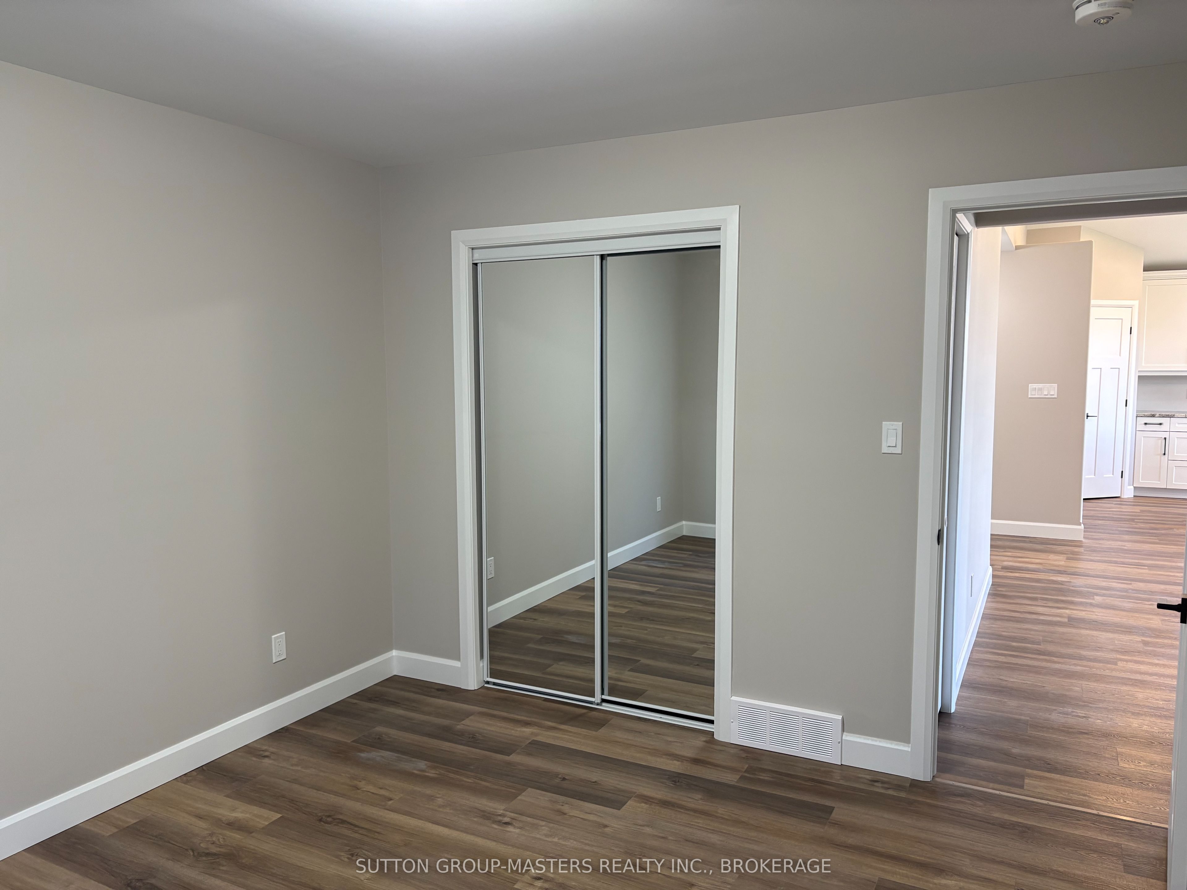 812 Windermere Drive Property Photo 9