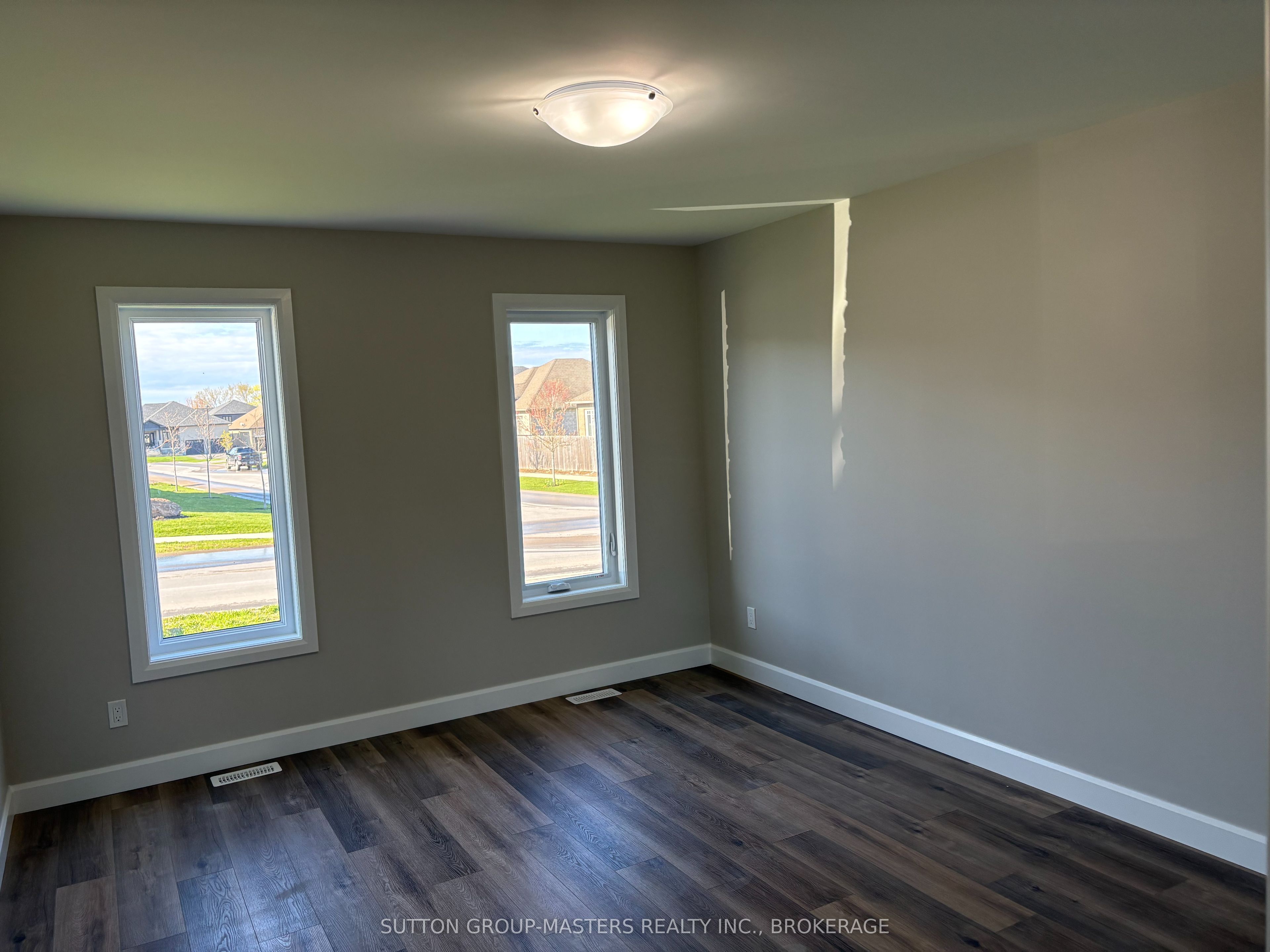 812 Windermere Drive Property Photo 15