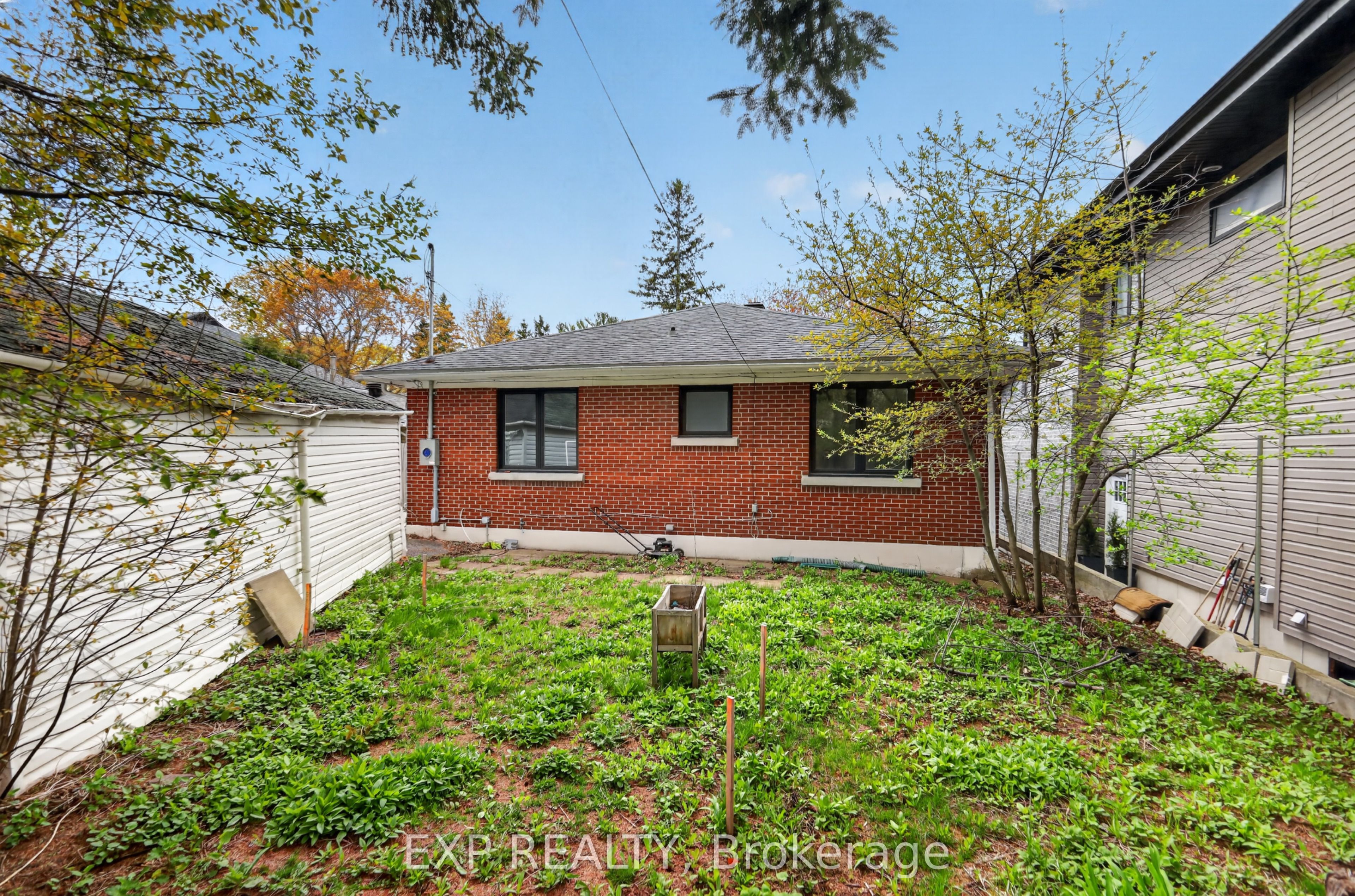 1255 Evans Boulevard N Property Photo 12