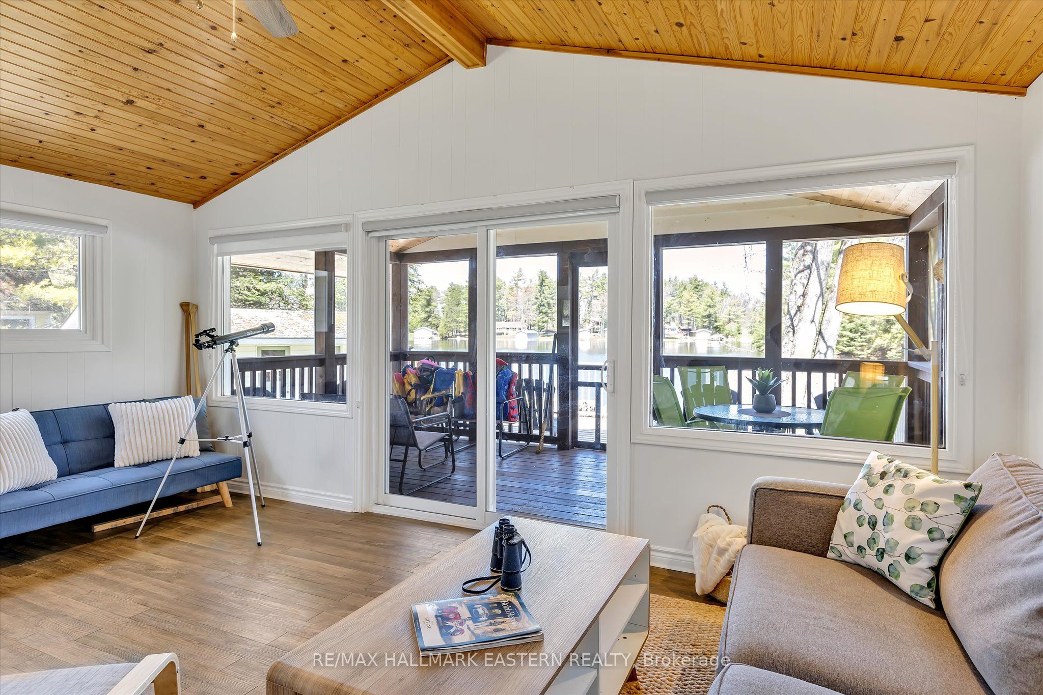 1810 Hull Road Property Photo 11