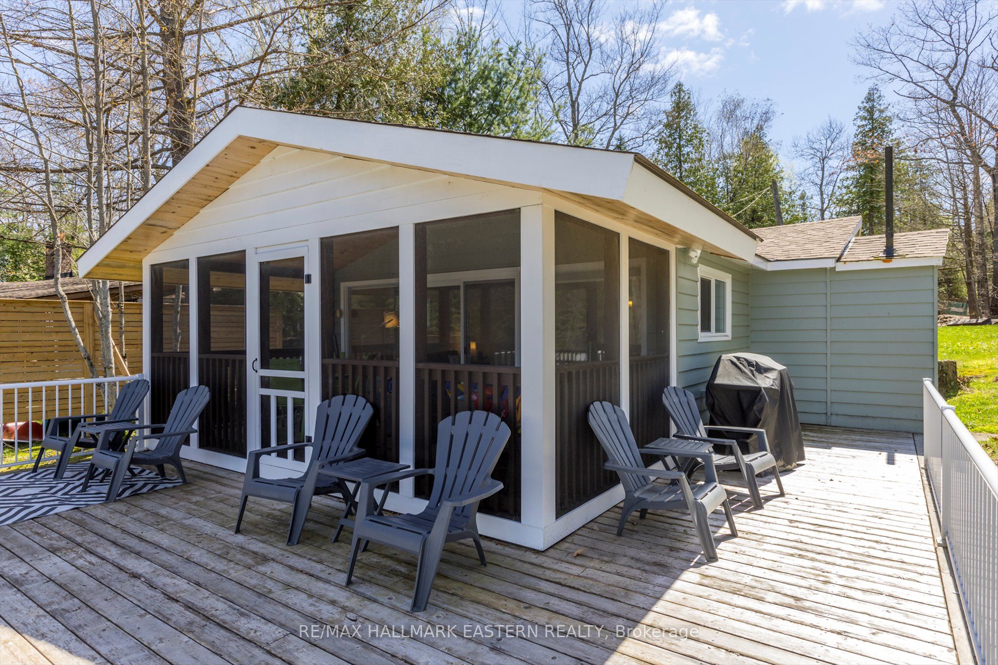 1810 Hull Road Property Photo 26