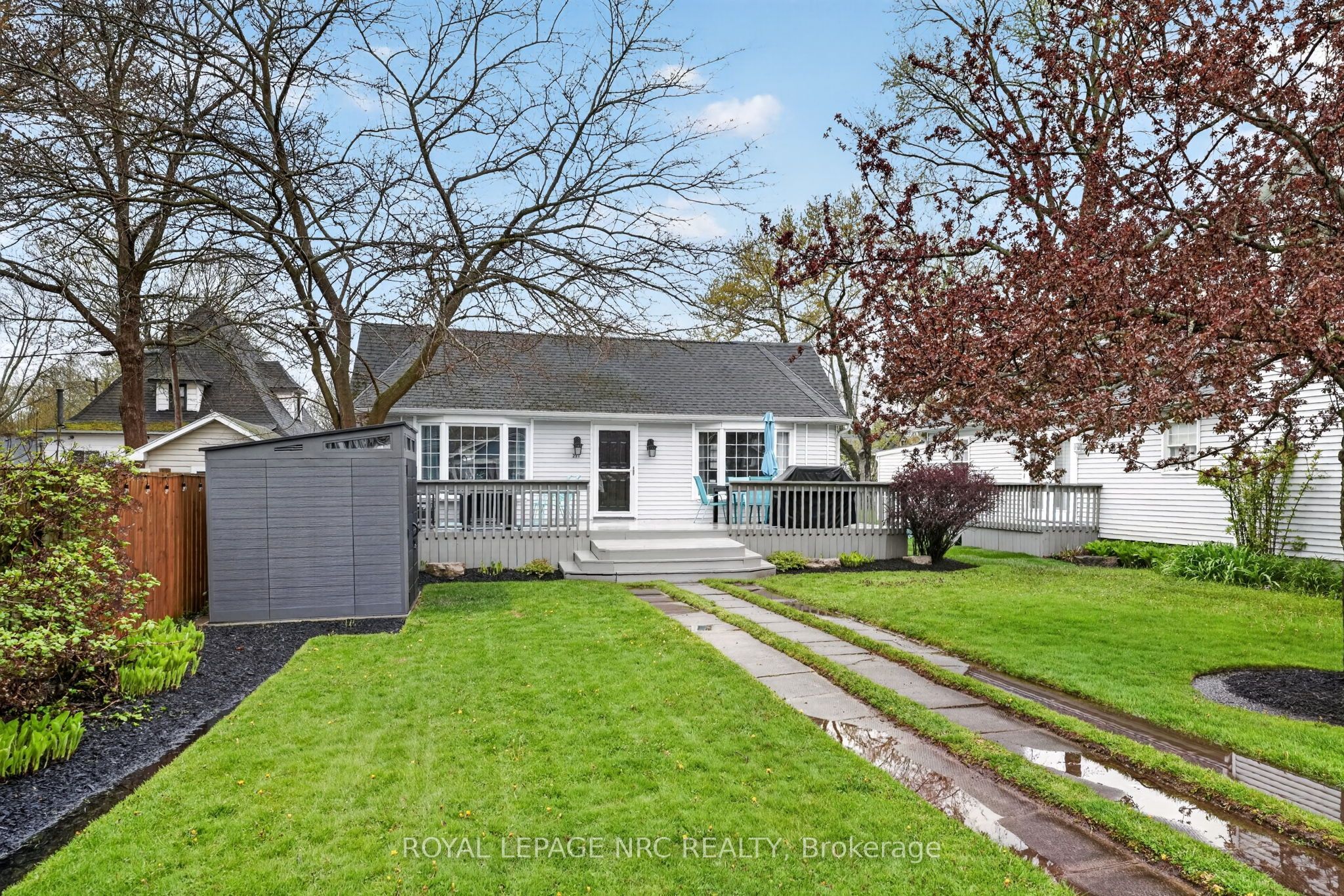 291 Eastwood Avenue Property Photo 1
