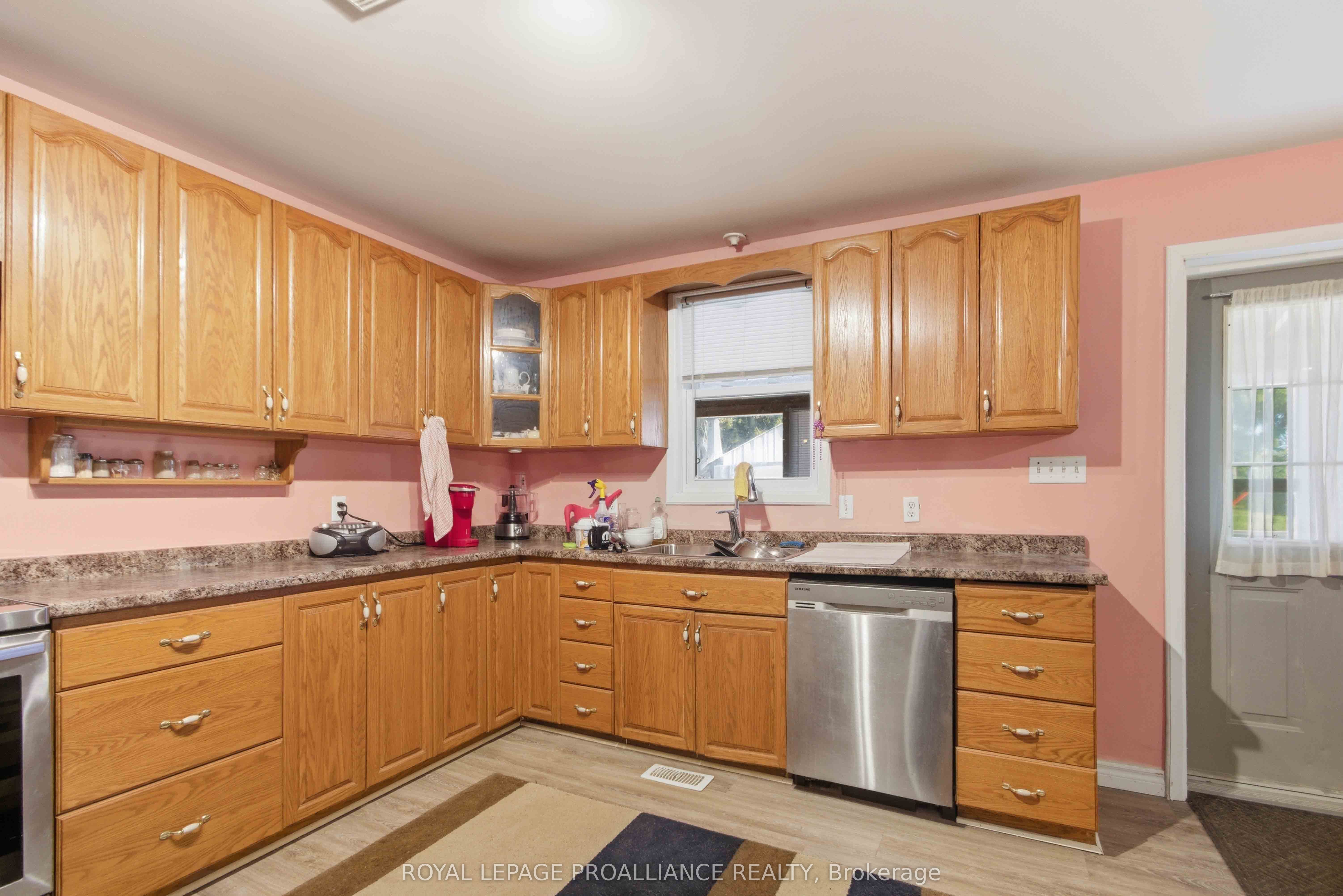 1625 County Rd 5 Property Photo 5