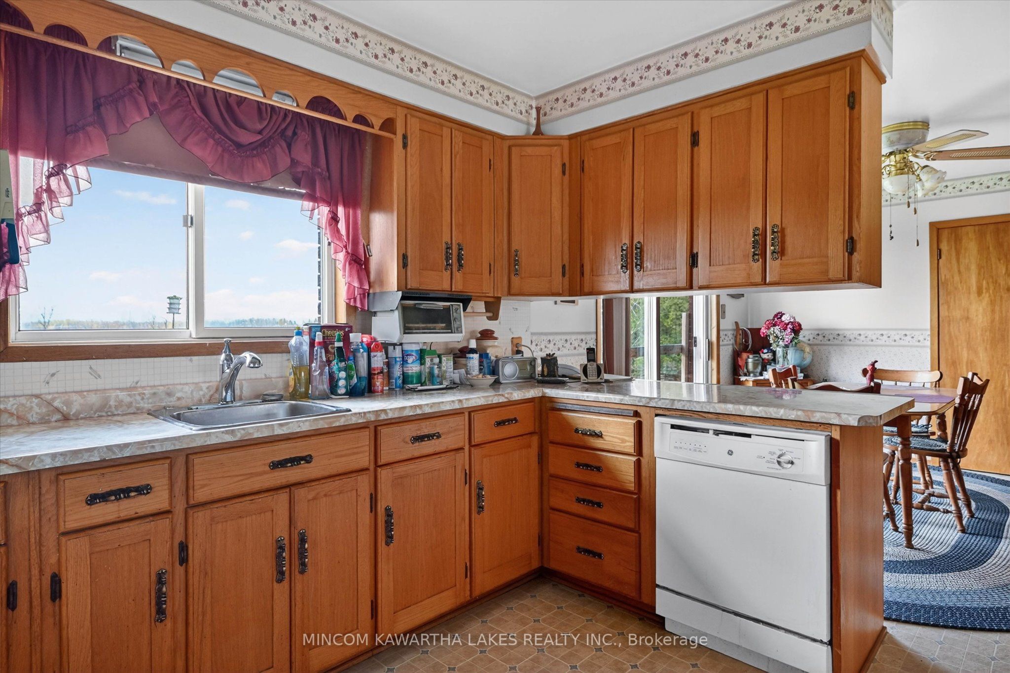 1528 Matchett Line Property Photo 23
