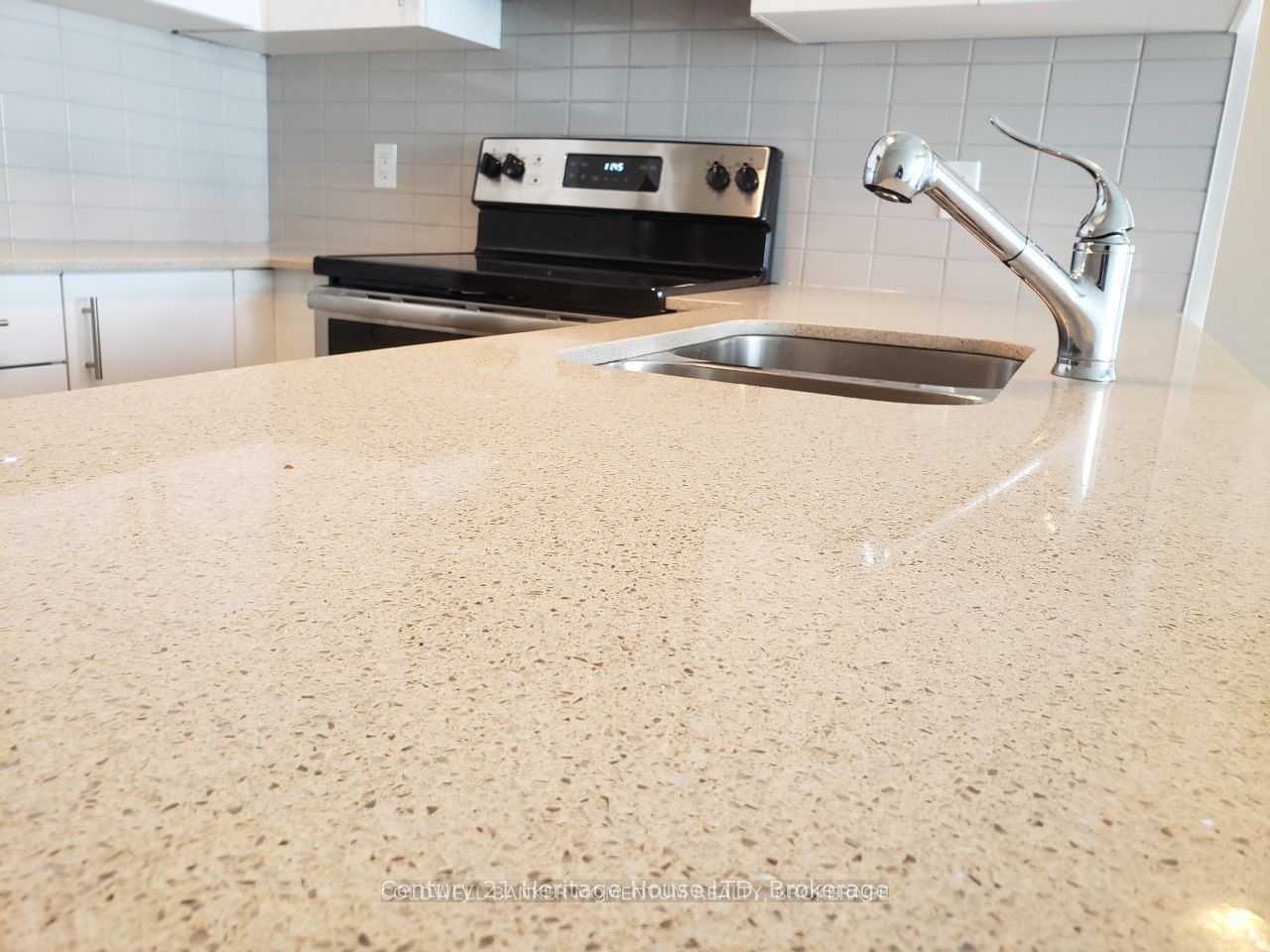 560 North Service Road 608 Property Photo 7