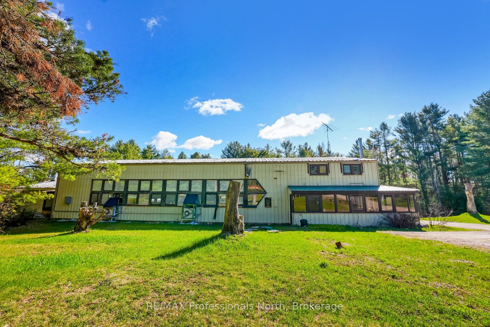 4538 County Road 121 Property Photo 1