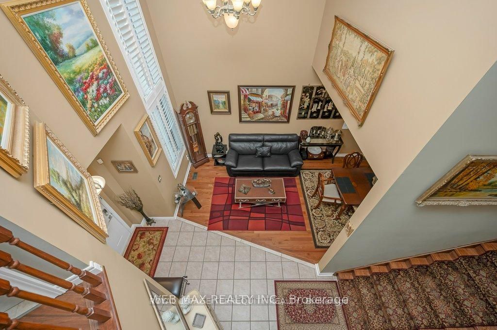 15 Armour Crescent Property Photo 3