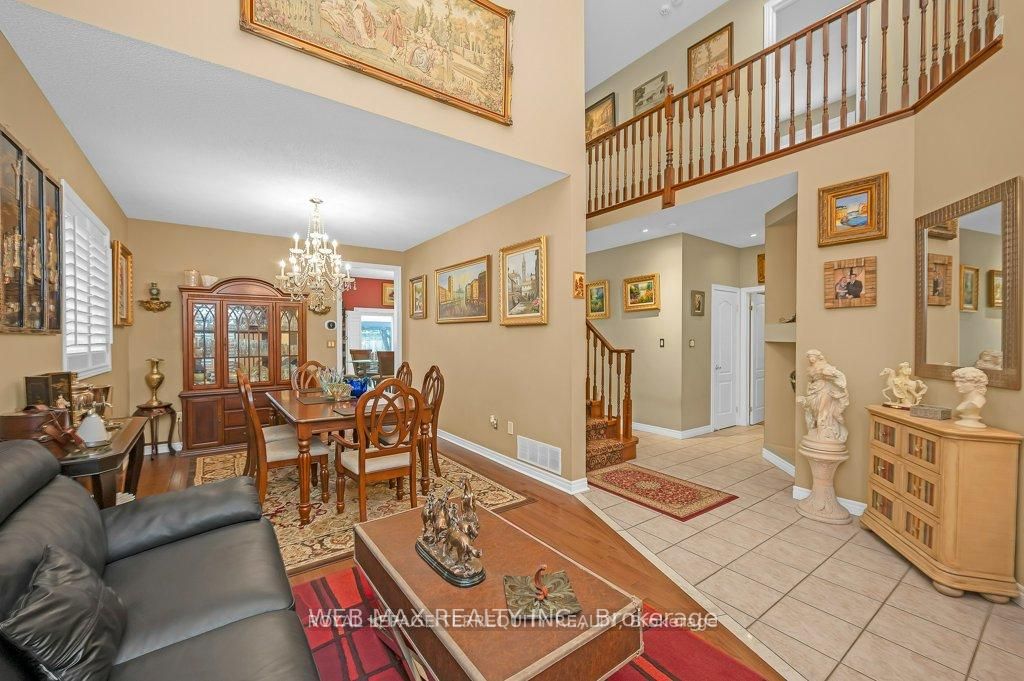 15 Armour Crescent Property Photo 4