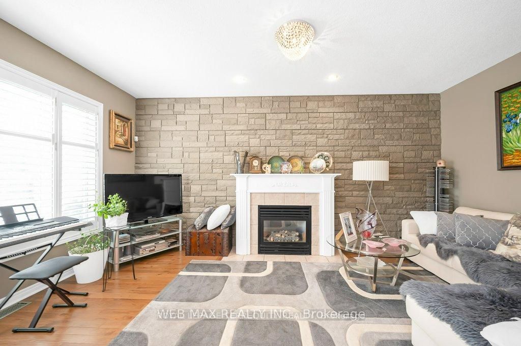 15 Armour Crescent Property Photo 8