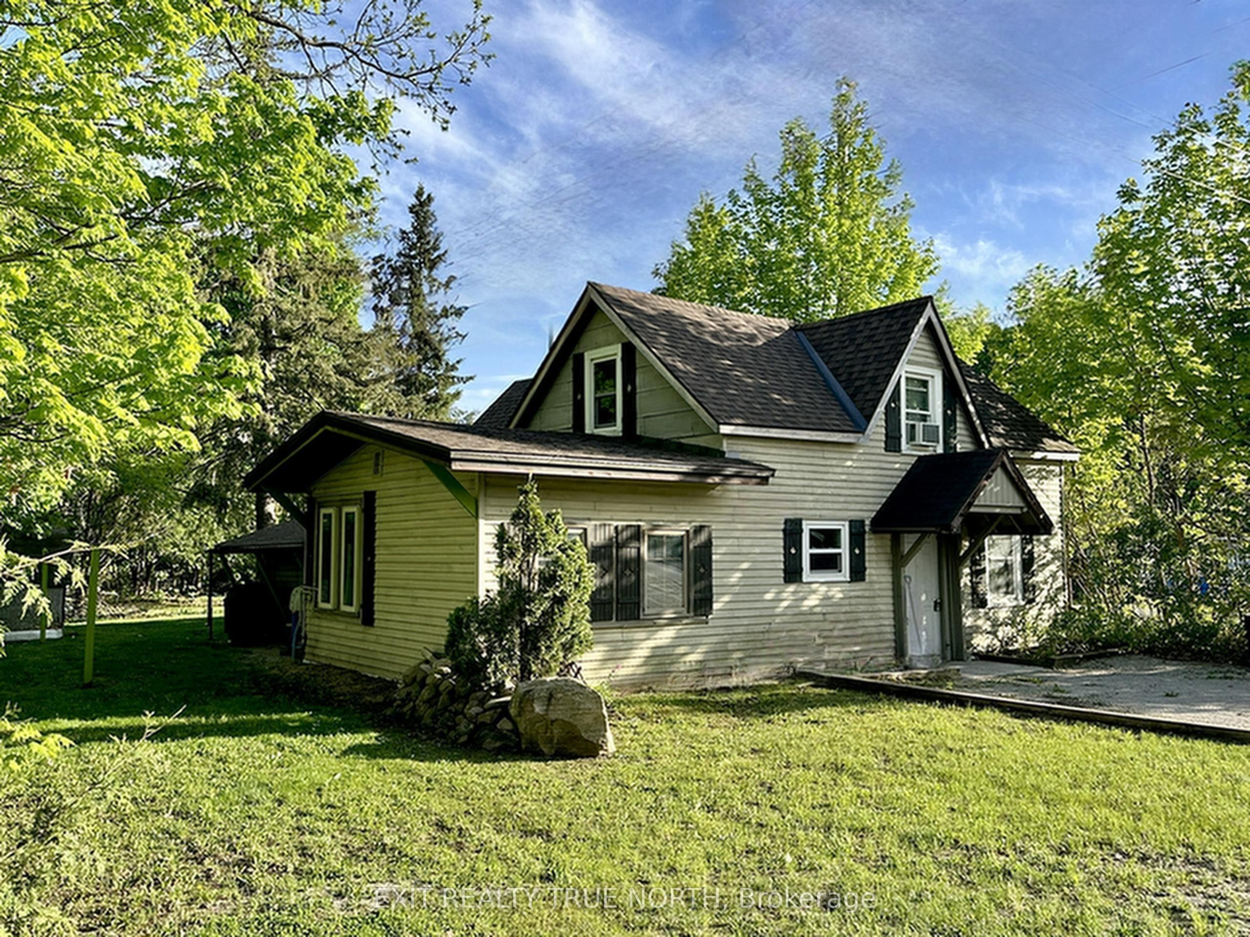211 Bishop Street Property Photo 1