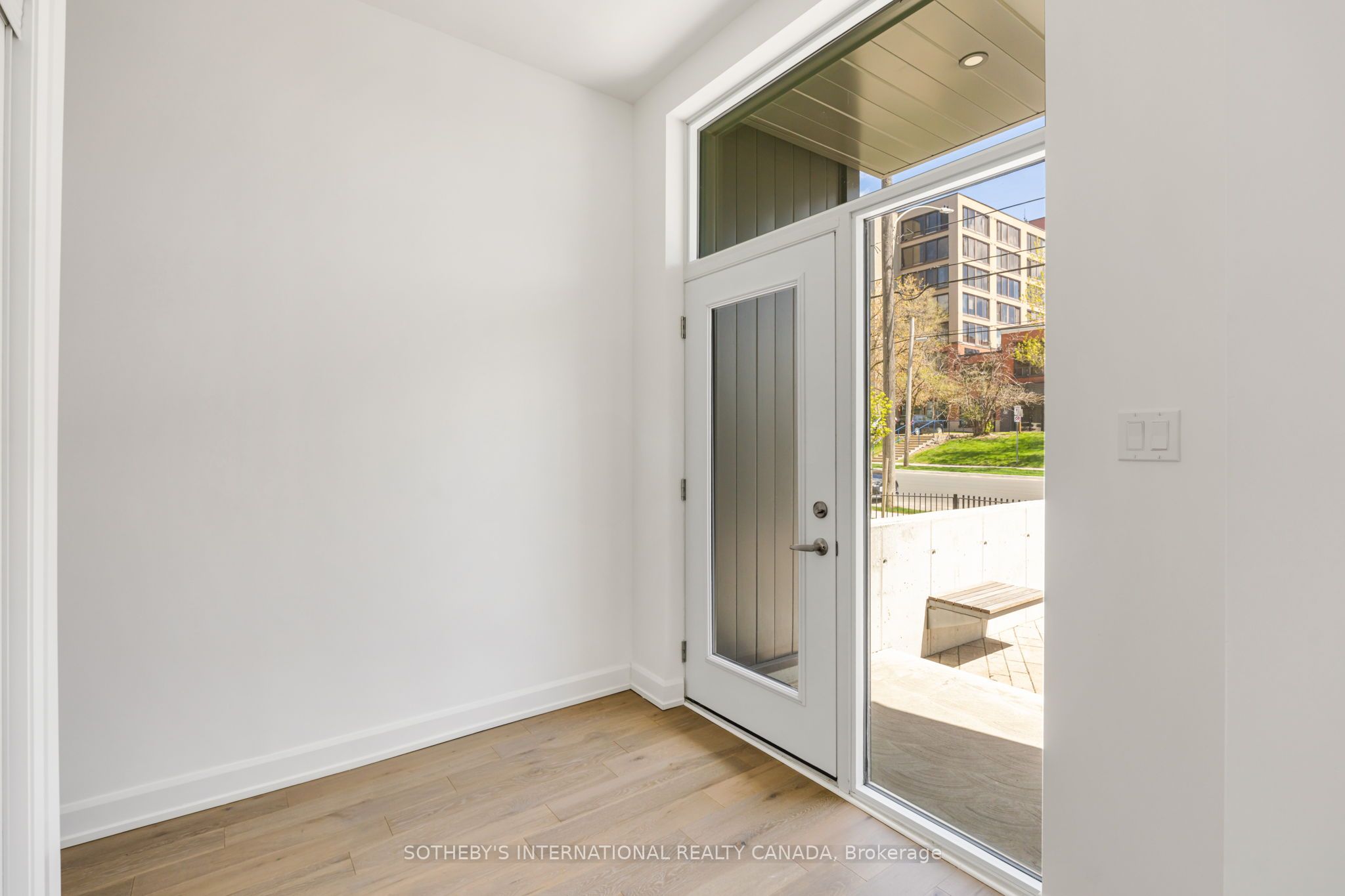 195 Hunter Street E Th 105 Property Photo 10