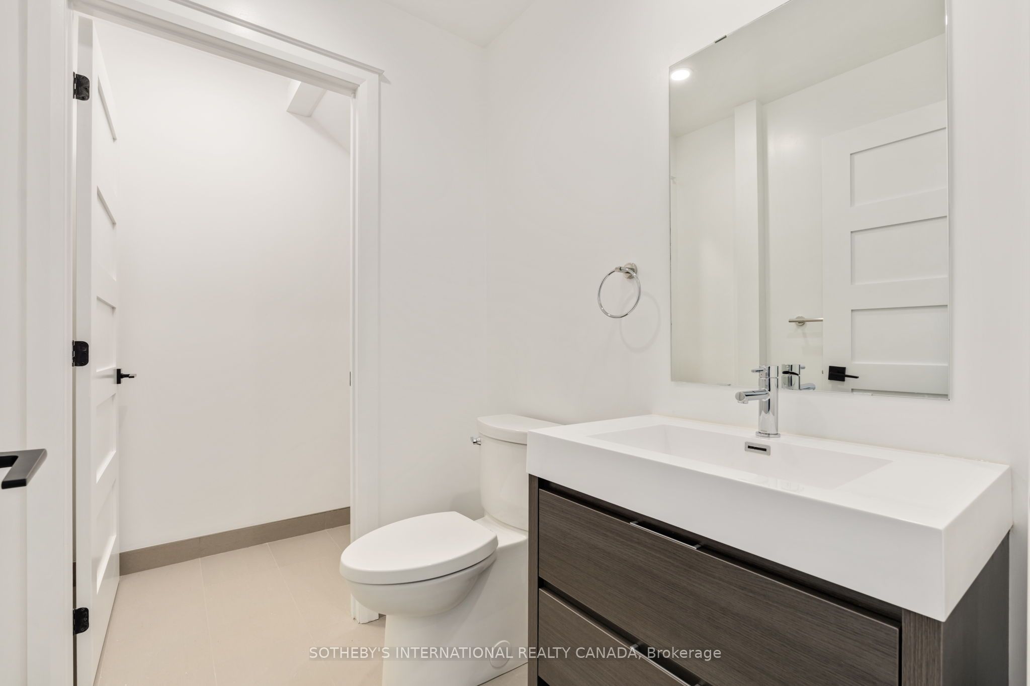 195 Hunter Street E Th 105 Property Photo 19