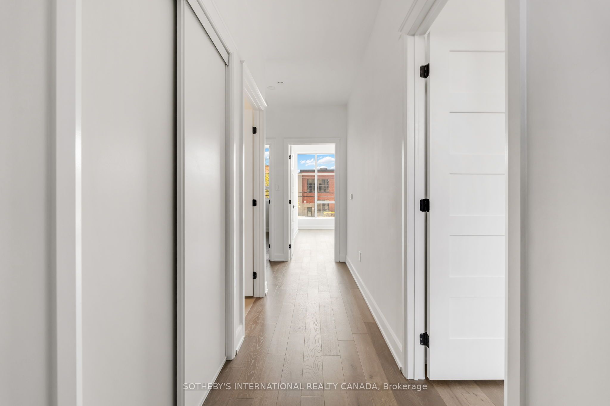 195 Hunter Street E Th 105 Property Photo 23