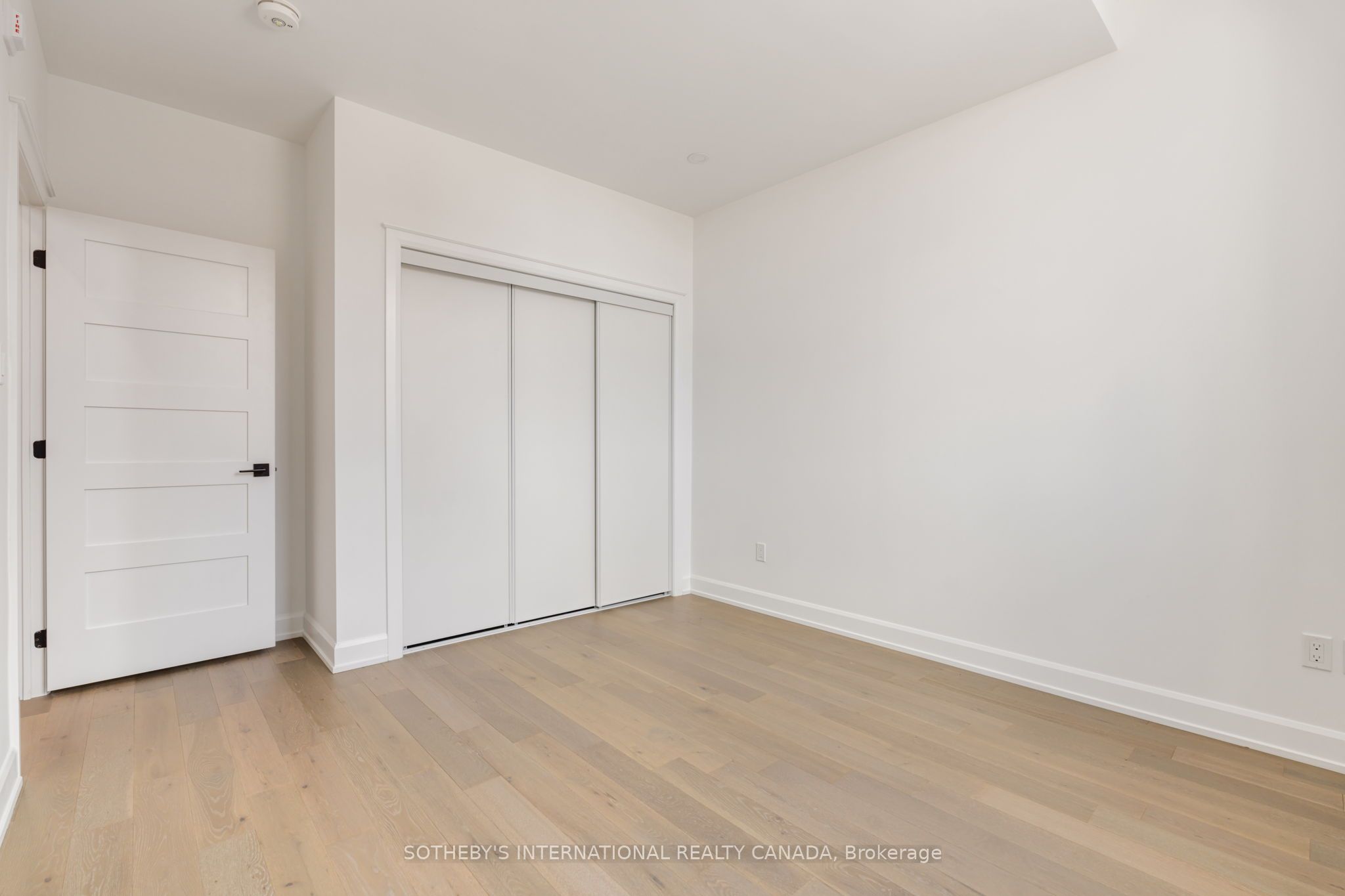 195 Hunter Street E Th 105 Property Photo 33
