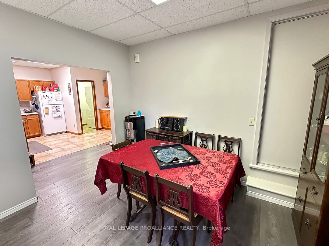 91 St. Lawrence Street E Property Photo 26