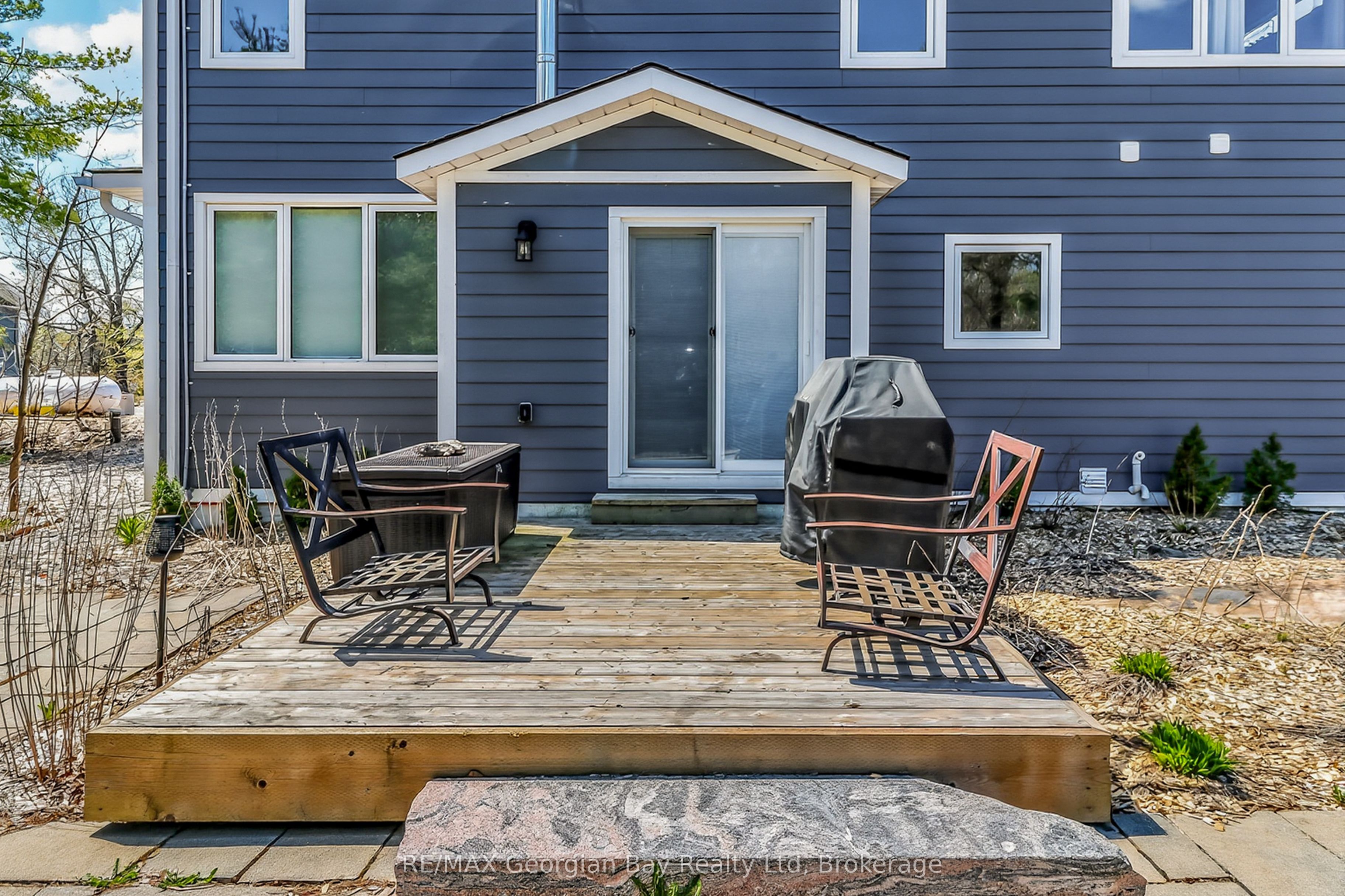 1432 Honey Harbour Road Property Photo 34
