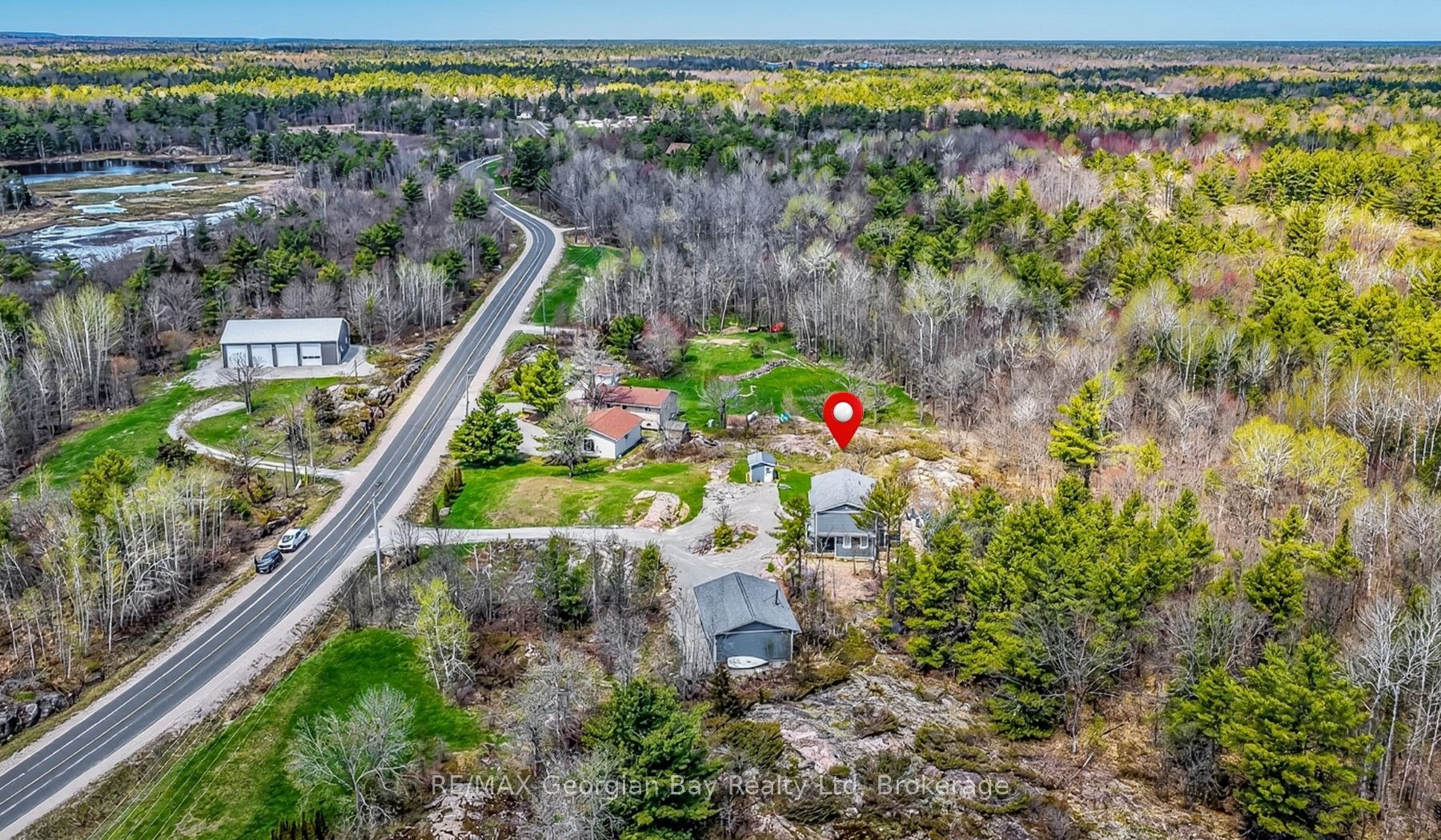 1432 Honey Harbour Road Property Photo 45
