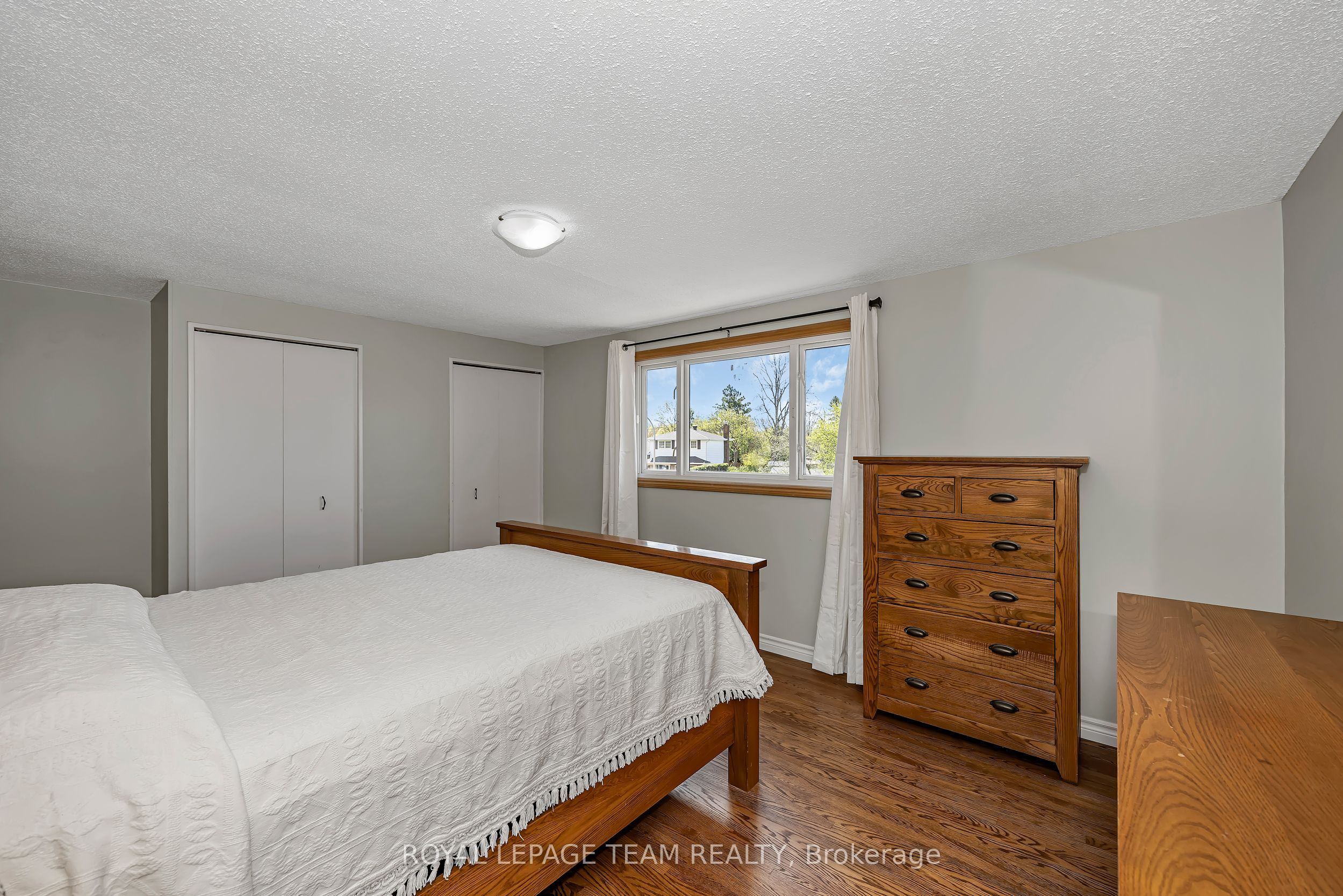 73 Southpark Drive Property Photo 29