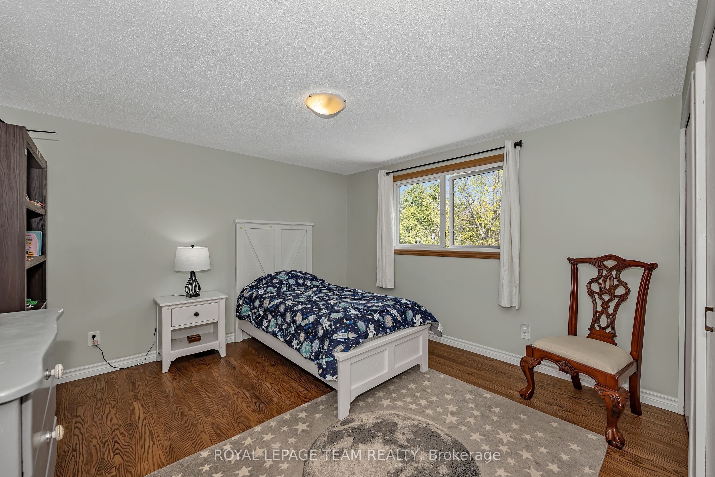 73 Southpark Drive Property Photo 31