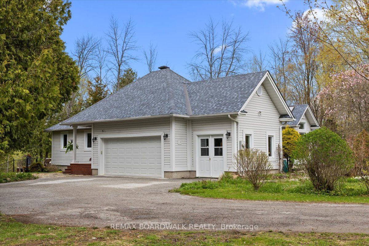 212 Sheldon Road Property Photo 2