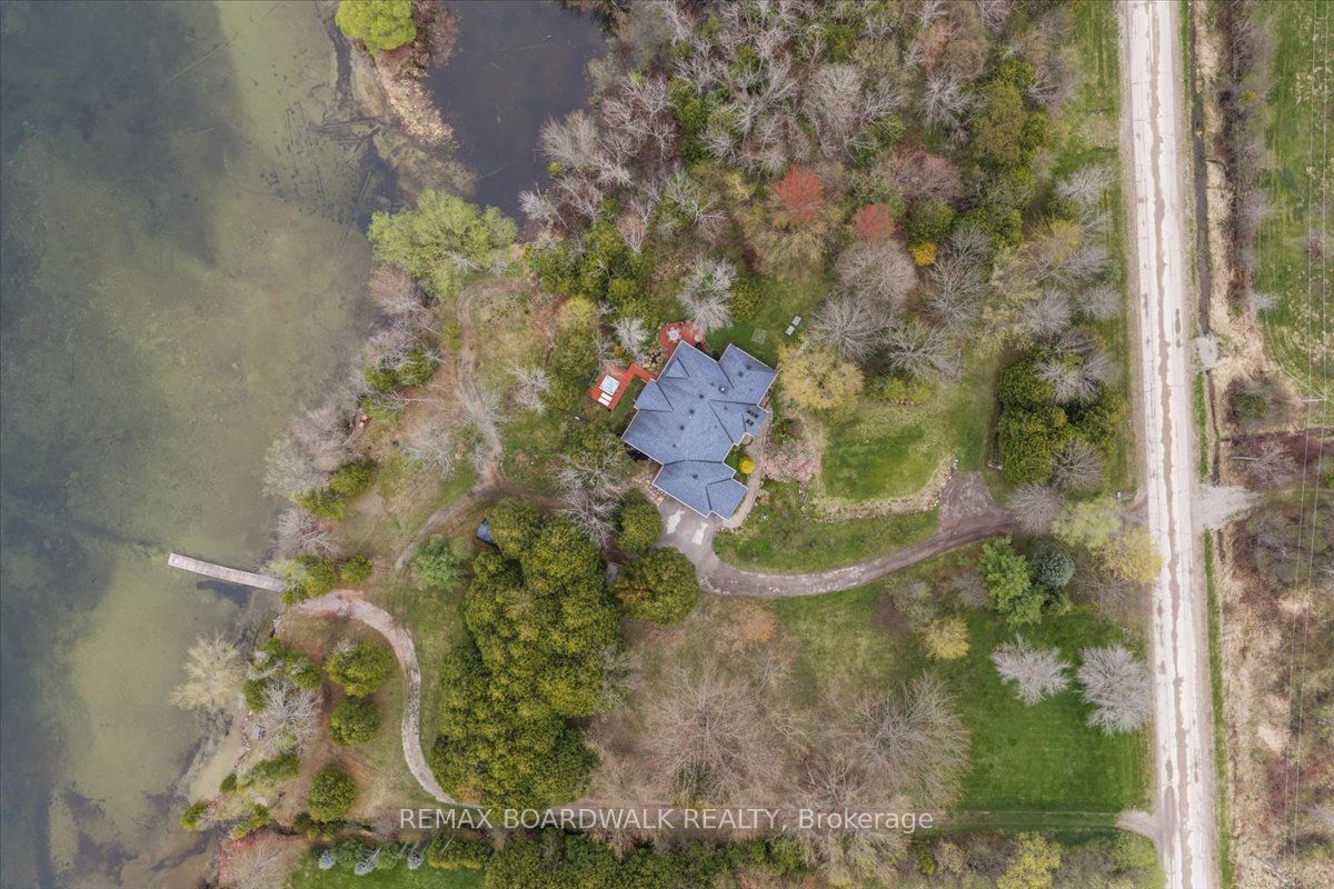 212 Sheldon Road Property Photo 4