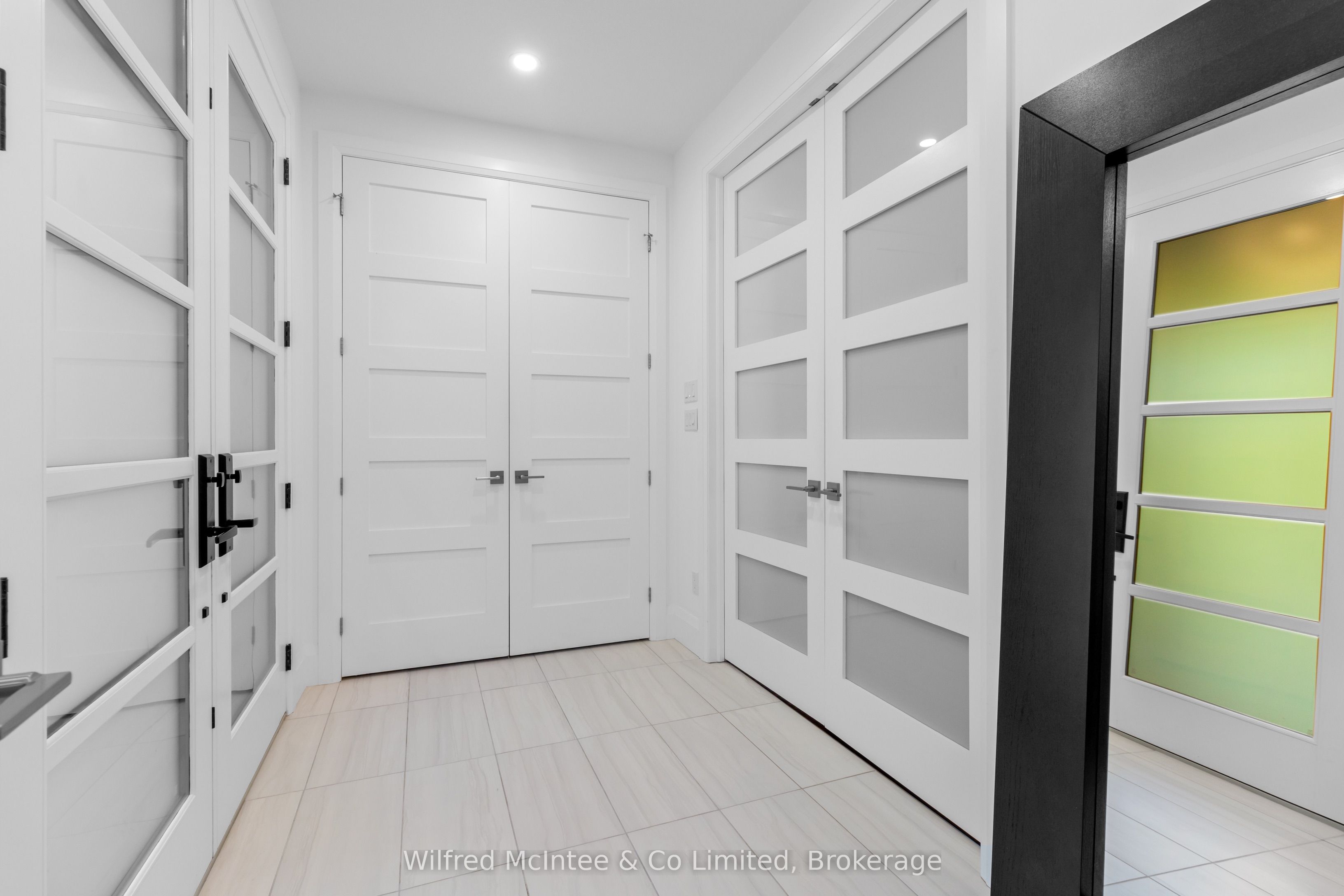 159 Upper Lorne Beach Road Property Photo 9