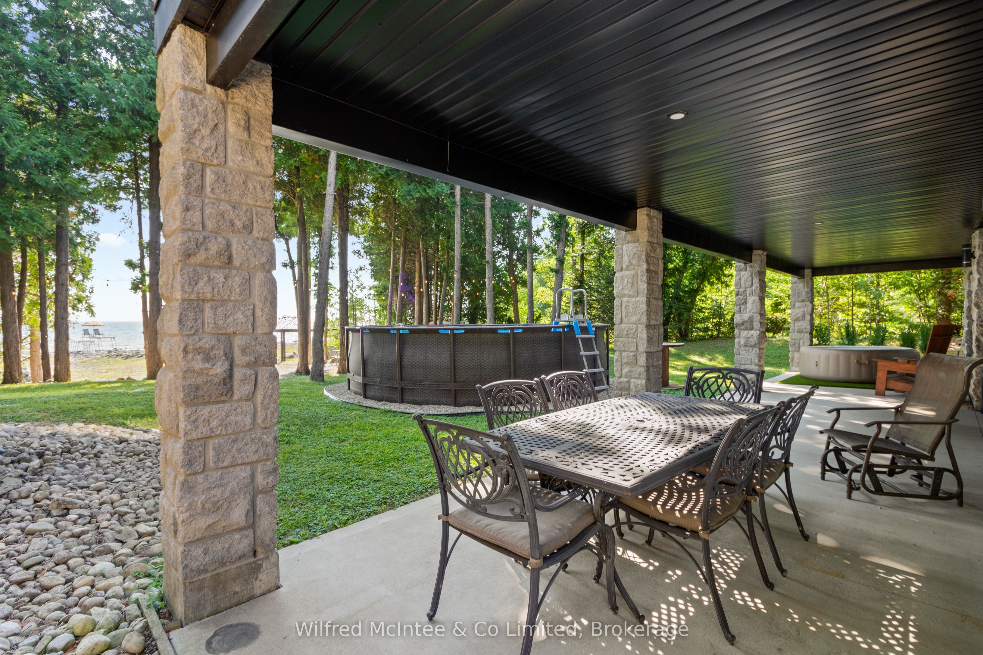 159 Upper Lorne Beach Road Property Photo 33