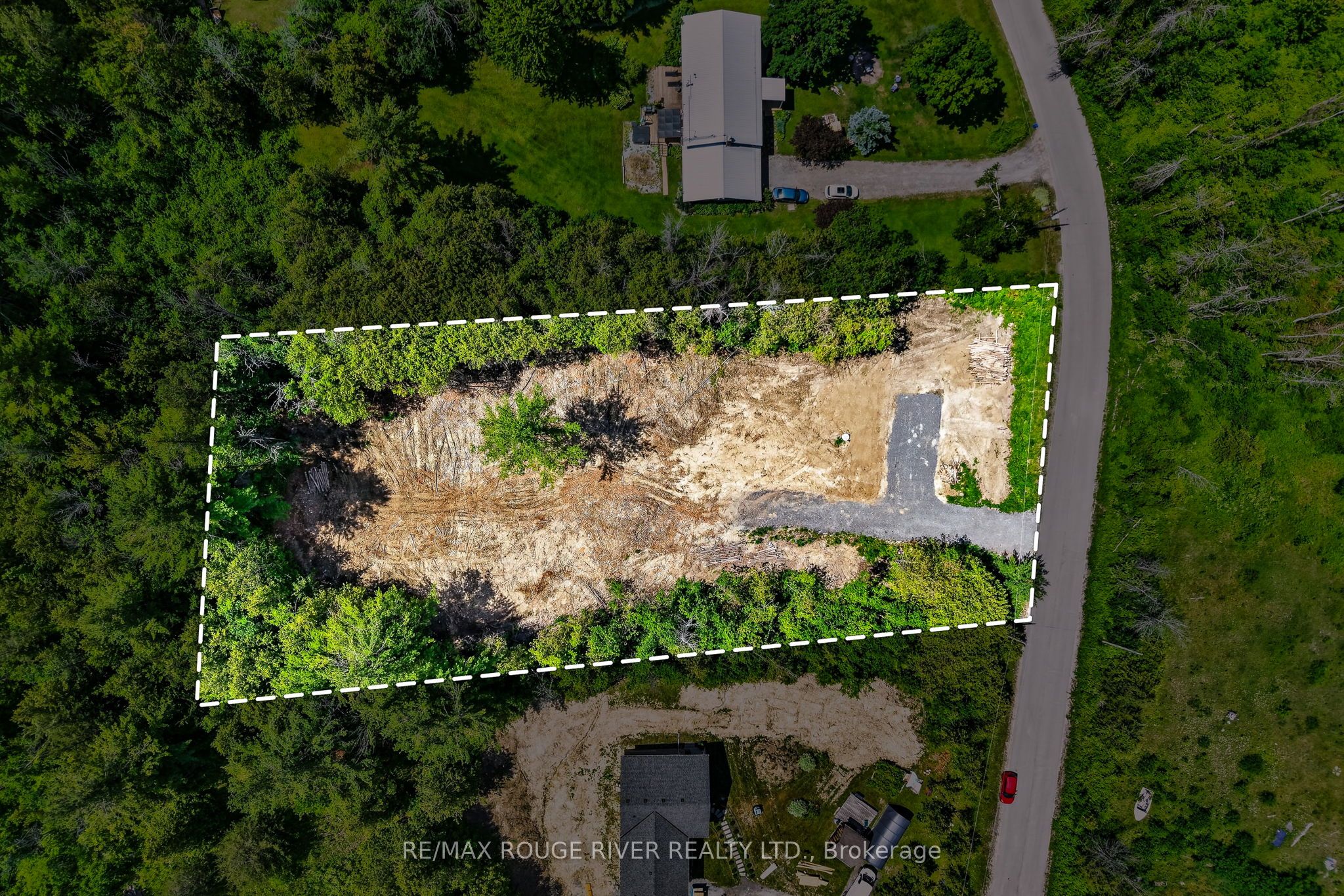 227 Grandview Drive Property Photo 4