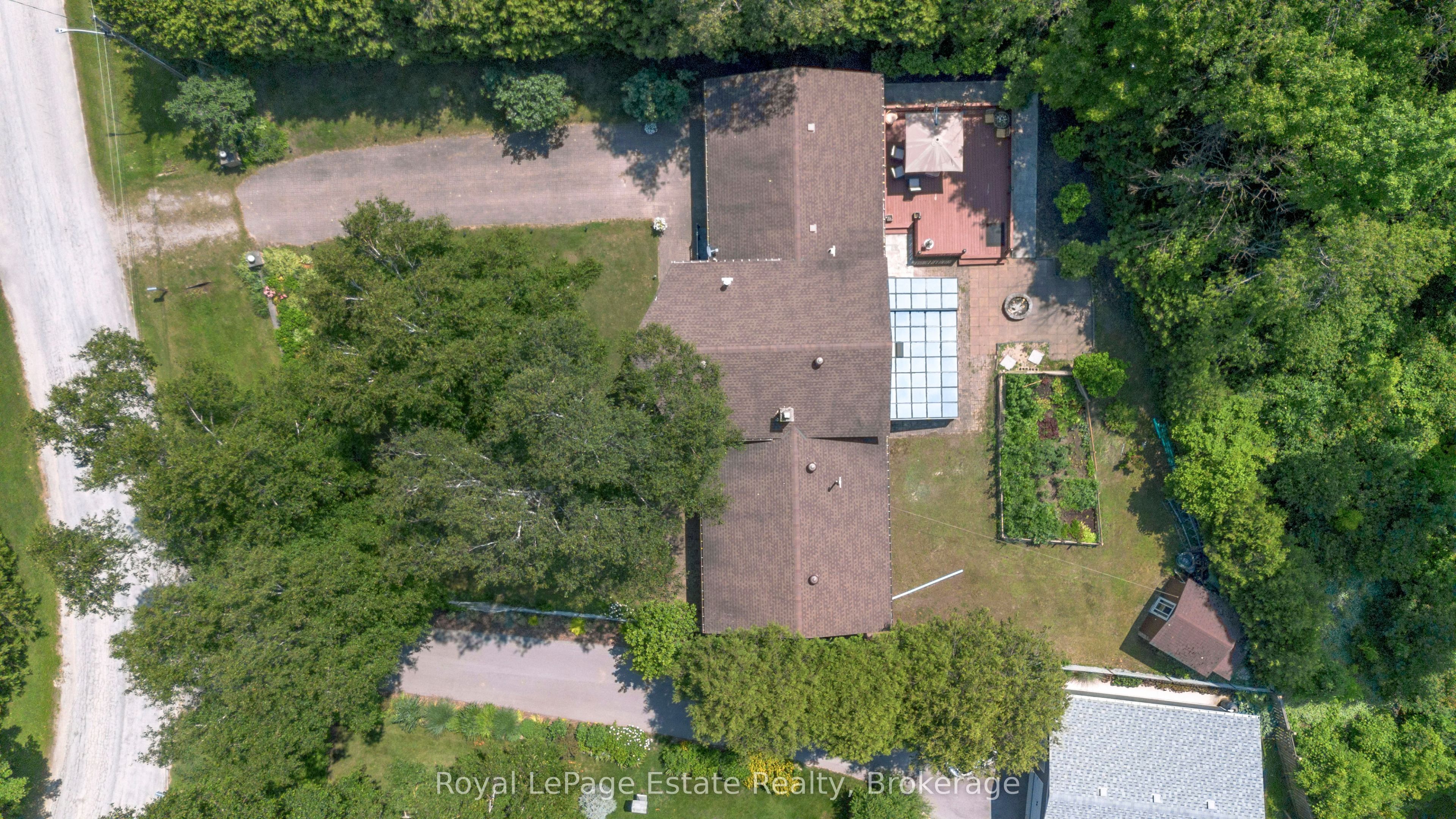 97 Dorena Crescent Property Photo 2