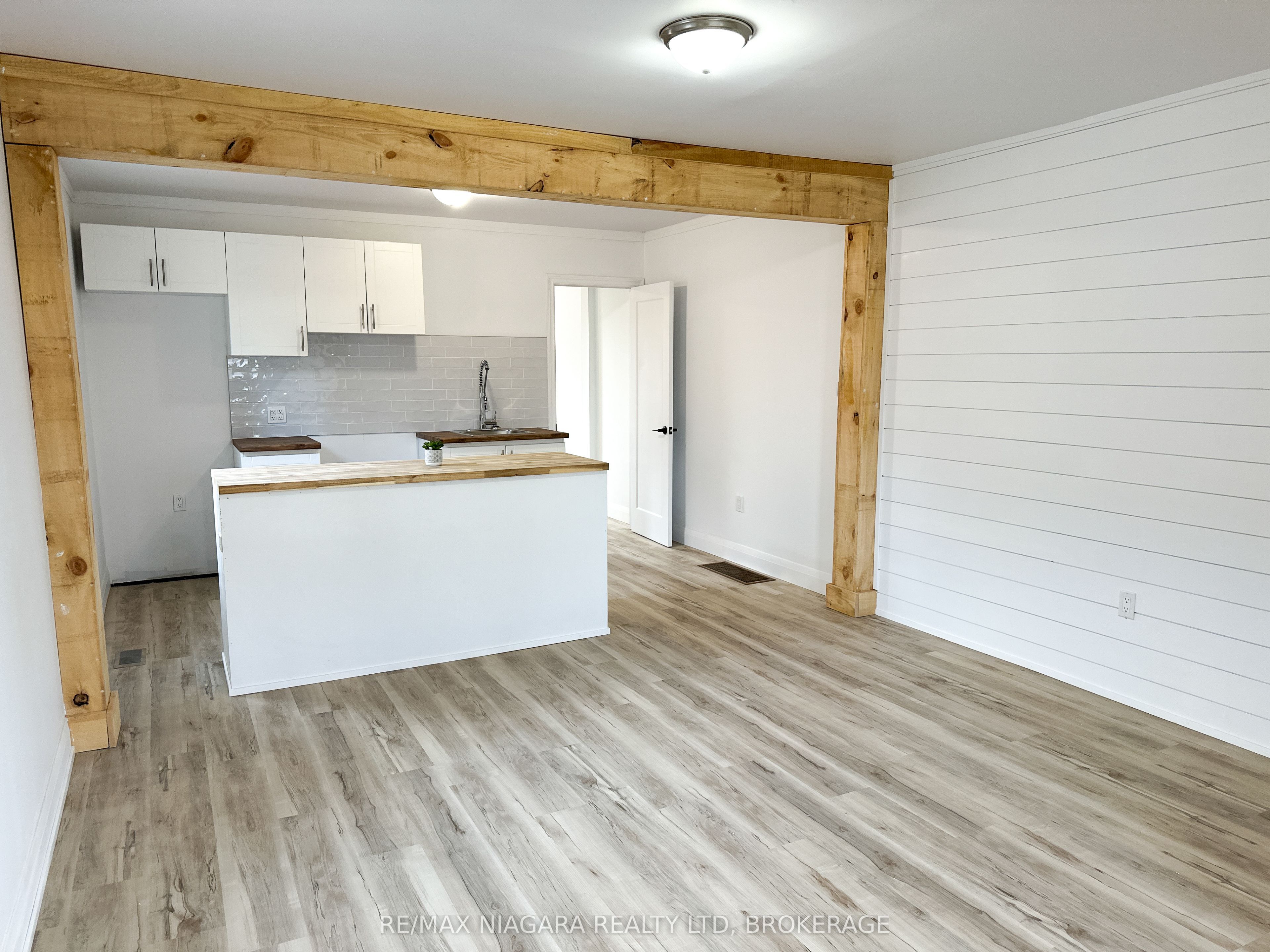 233 Pelham Road Property Photo 5