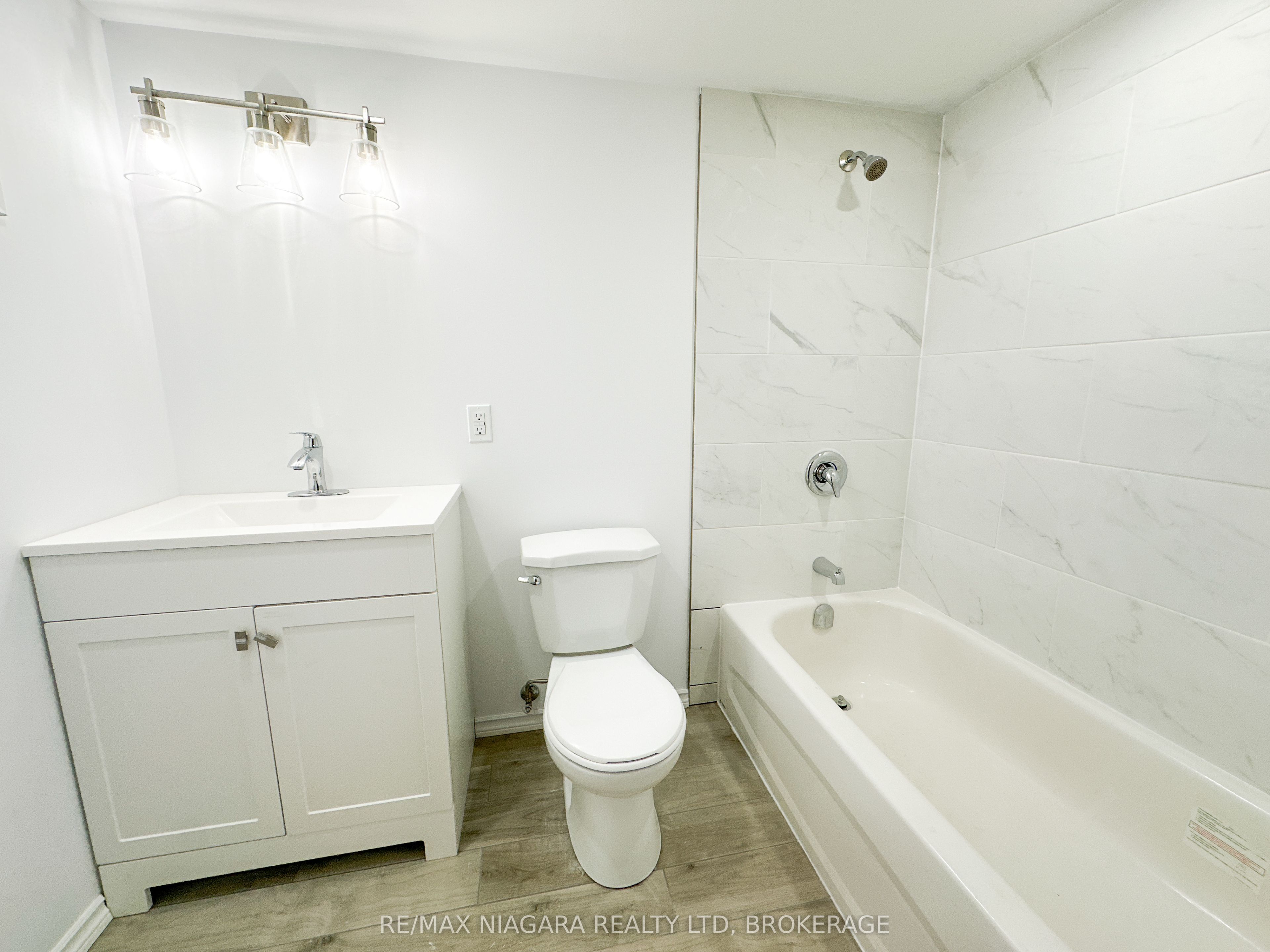 233 Pelham Road Property Photo 6