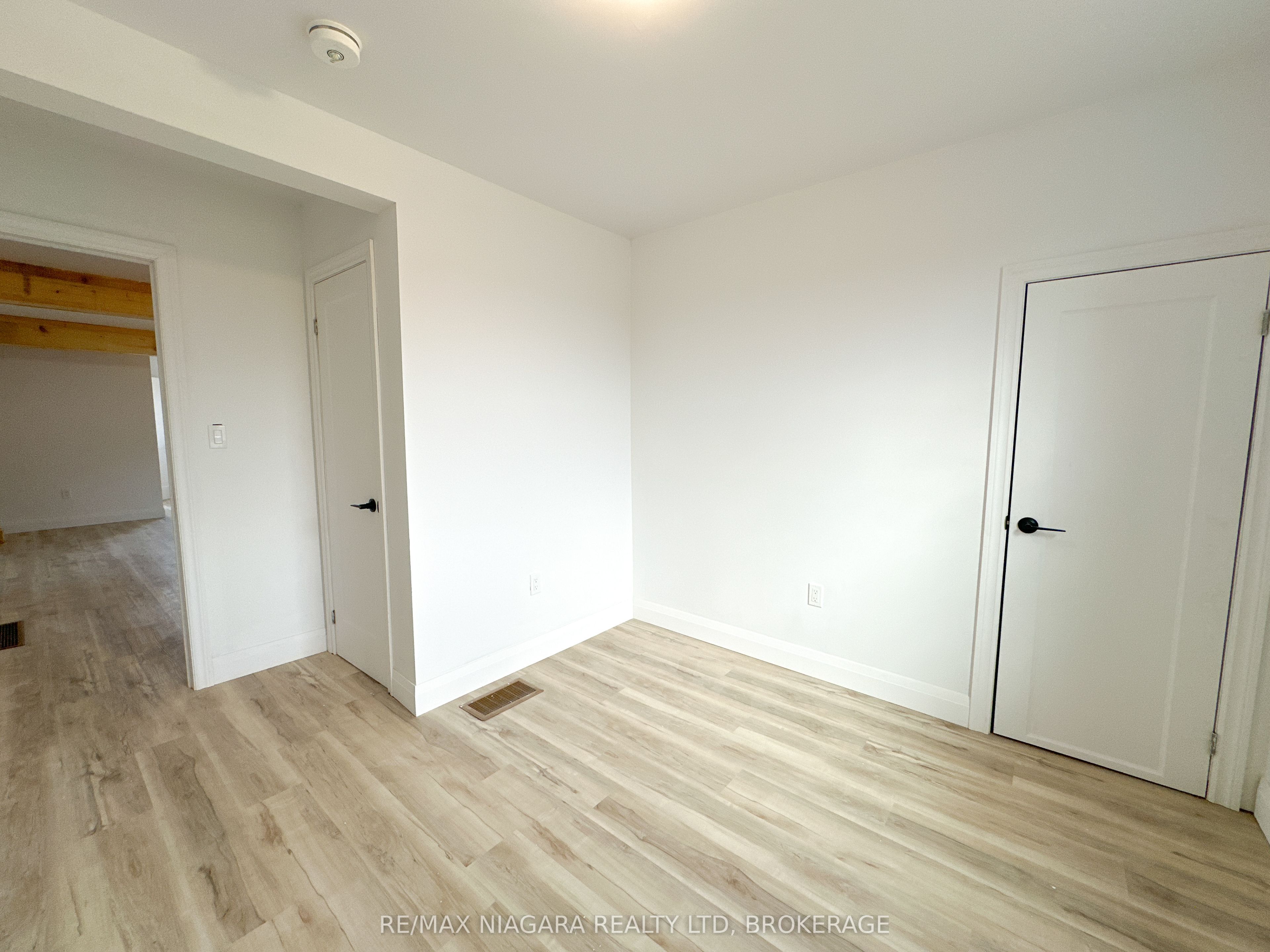 233 Pelham Road Property Photo 20