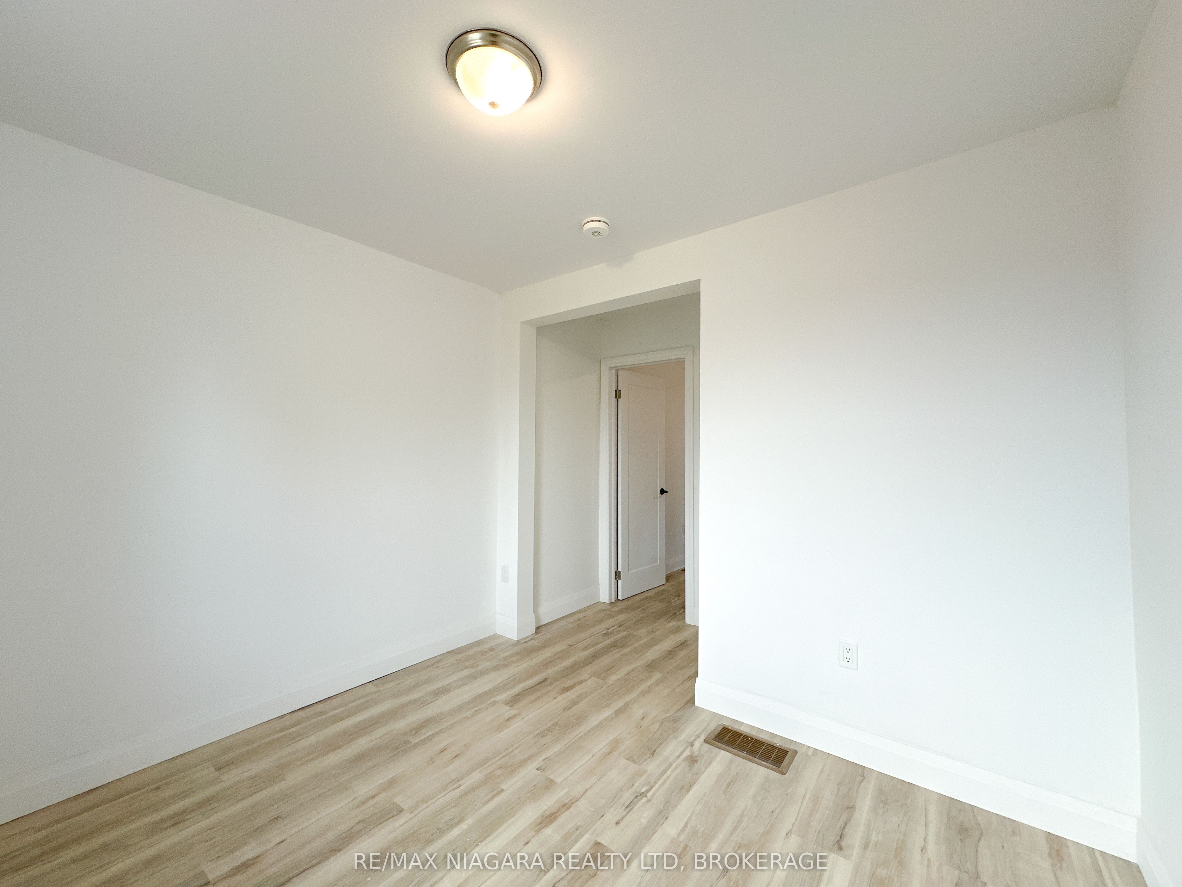 233 Pelham Road Property Photo 22